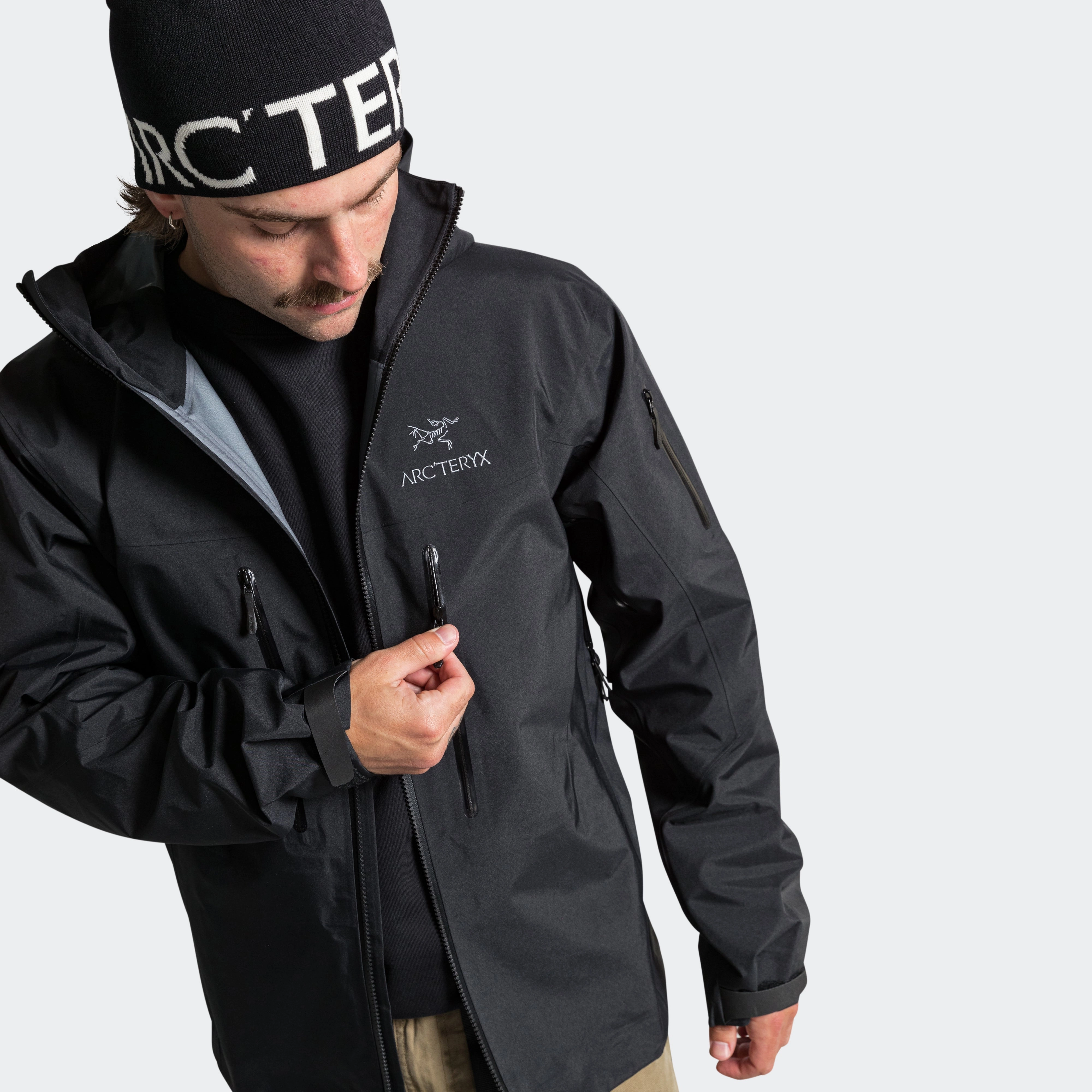 Daywear Staple Alpha SV Jacket GORE-TEX? PRO - Black