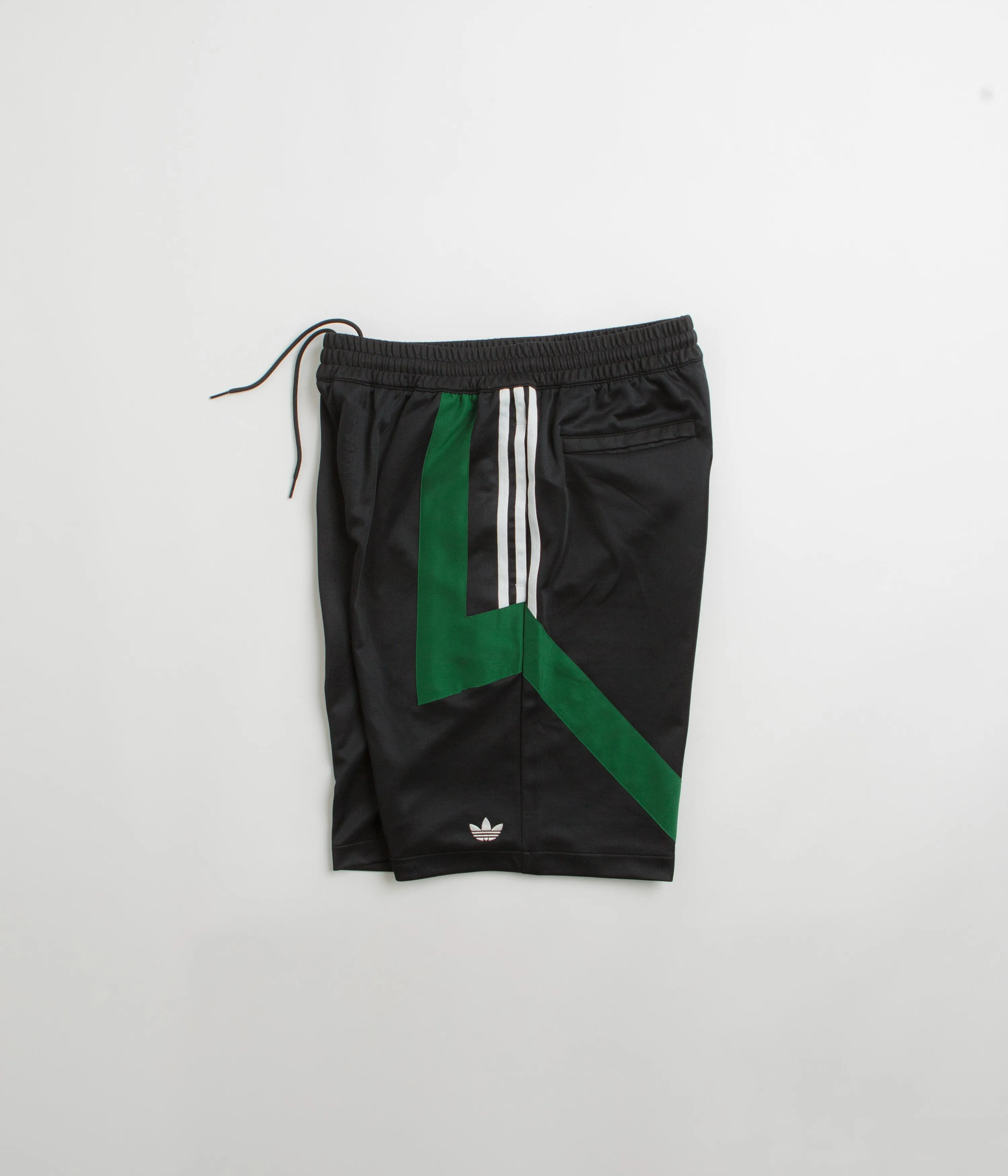 Adidas Skateboarding Football Shorts - Black / Dark Green / White Quick Access Zip Pockets quick dry