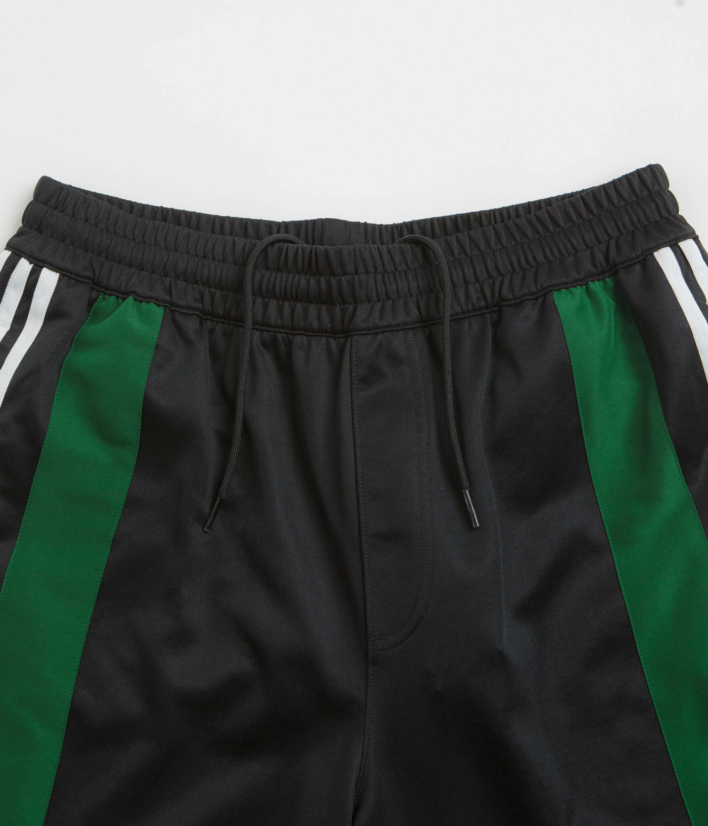 Adidas Skateboarding Football Shorts - Black / Dark Green / White Windproof Design WrinkleFreeFabric