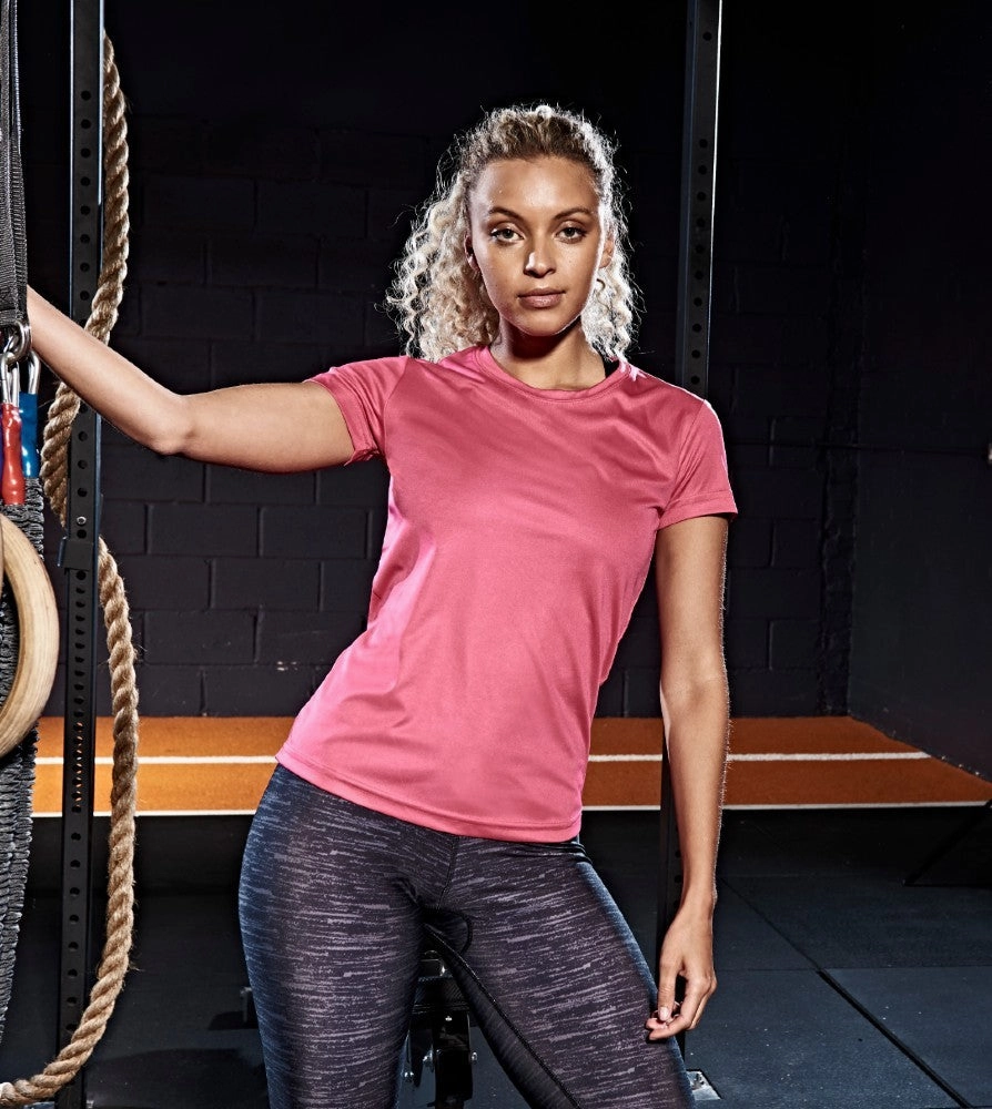 Girlie Cool T | ARCTIC WHITE Breathable fabric WrinkleResistant Texture