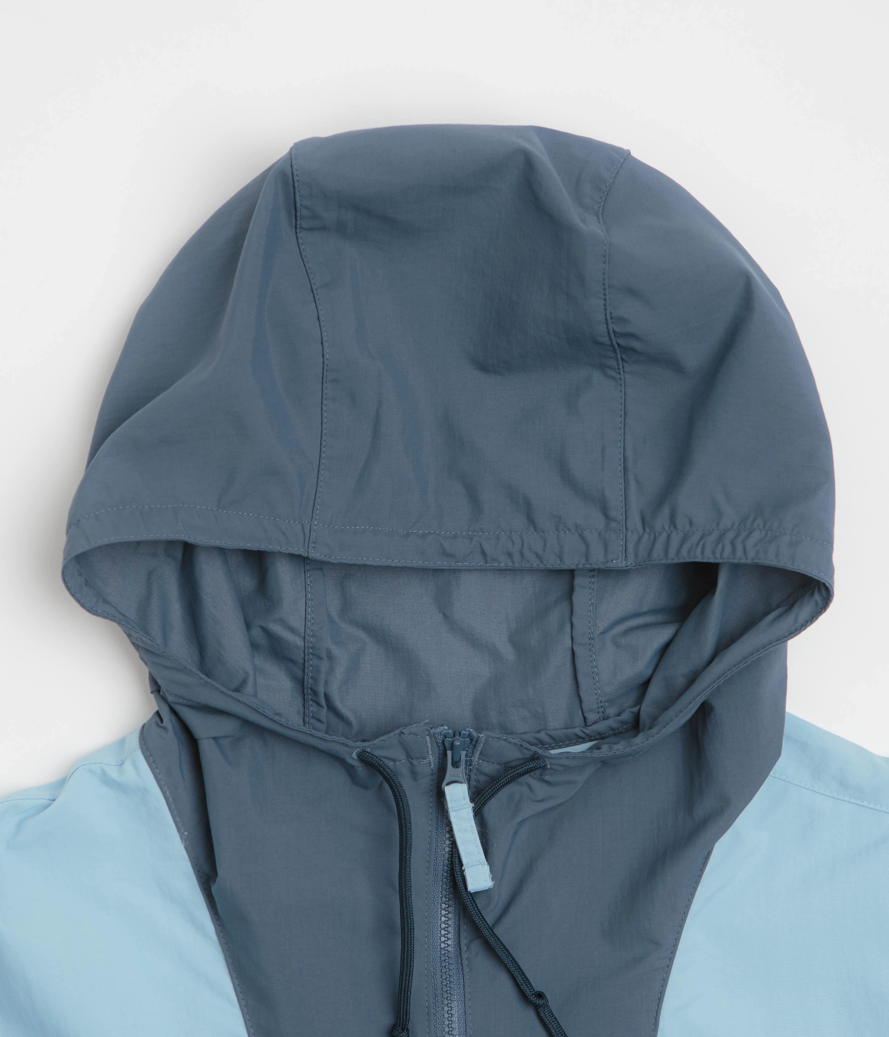 Regular Fit Storm Proof Columbia Spire Valley Hooded Windbreaker Jacket - Ripple Blue / Dark Mountain / Collegiate Navy