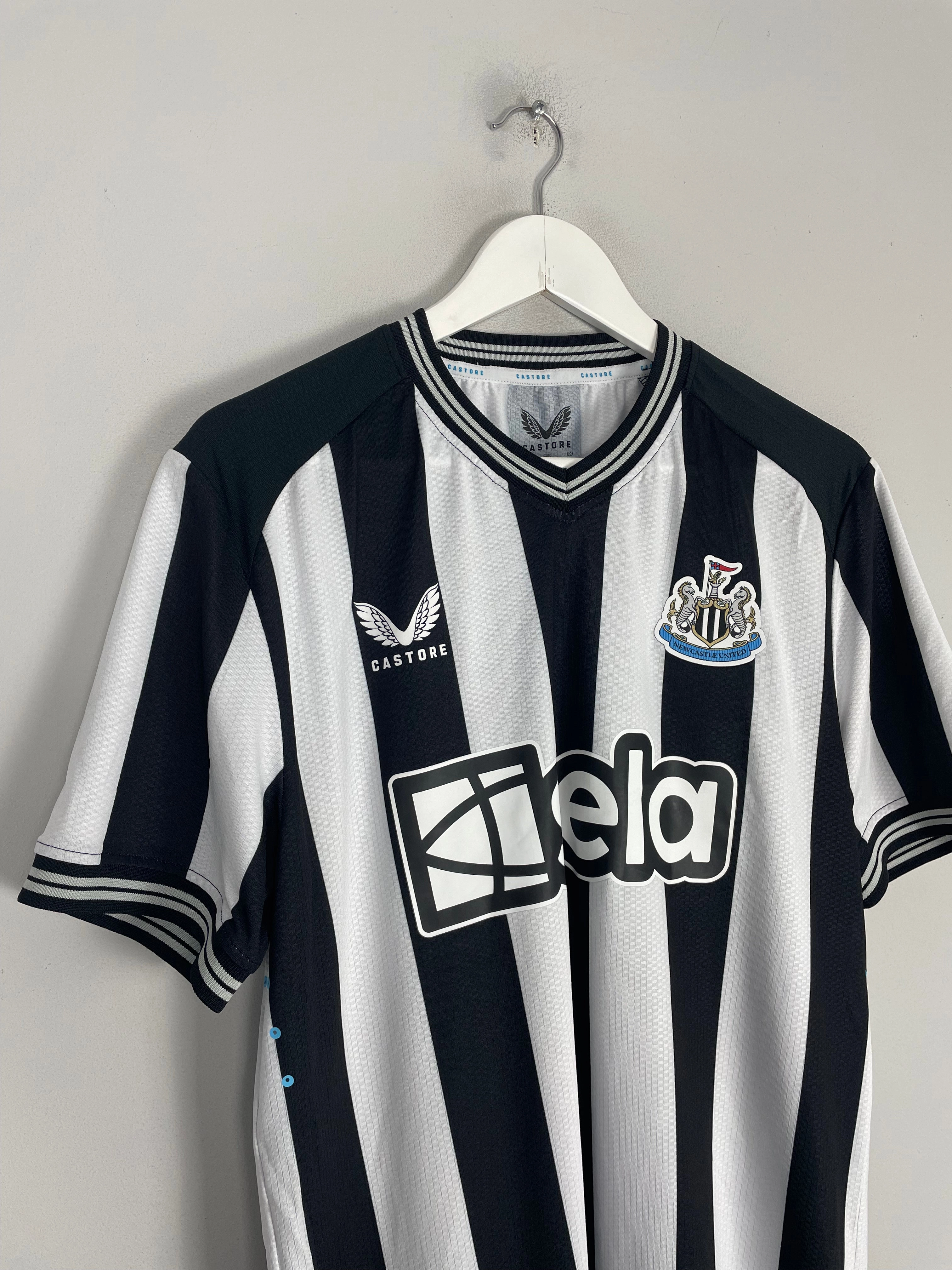 2023/24 Newcastle United BNWOT Authentic Home Shirt (Multiple Sizes) Castore tech fabric Stretch Fit