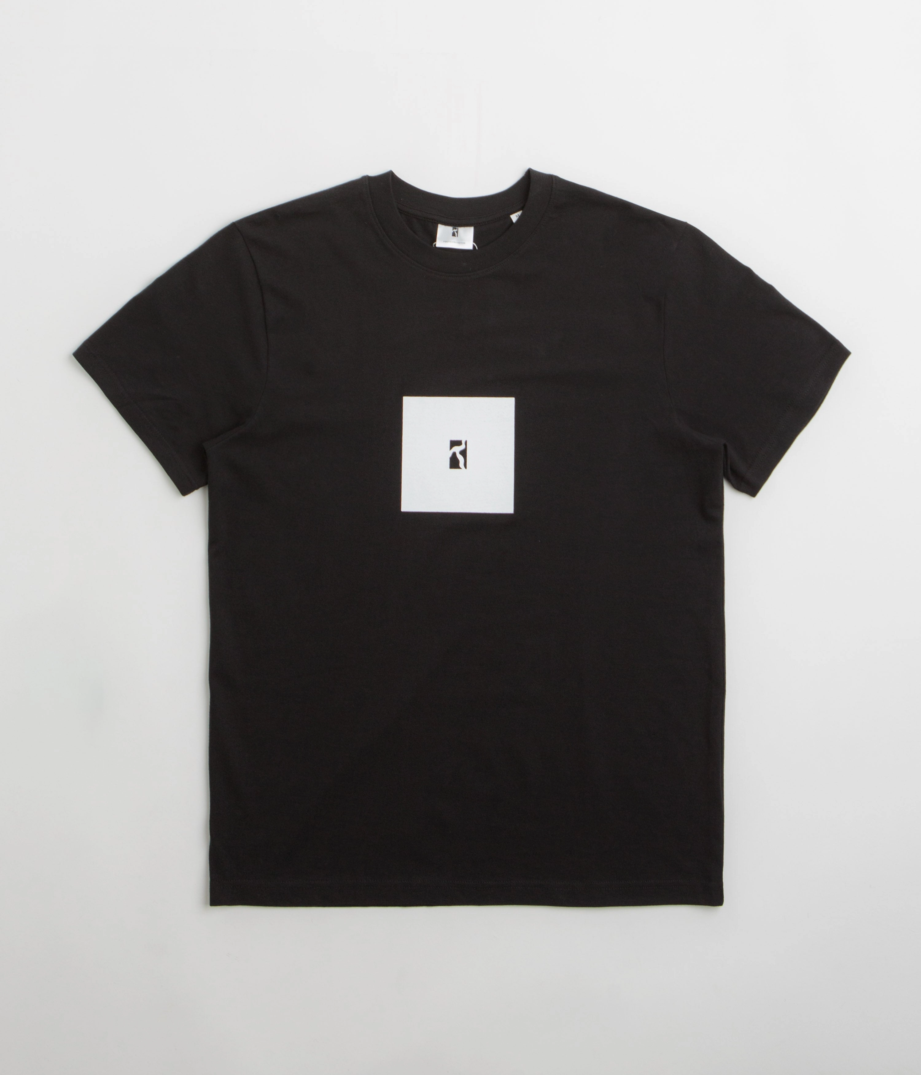 Versatile and Comfortable Simple and Comfortable Poetic Collective Box T-Shirt - Black / White