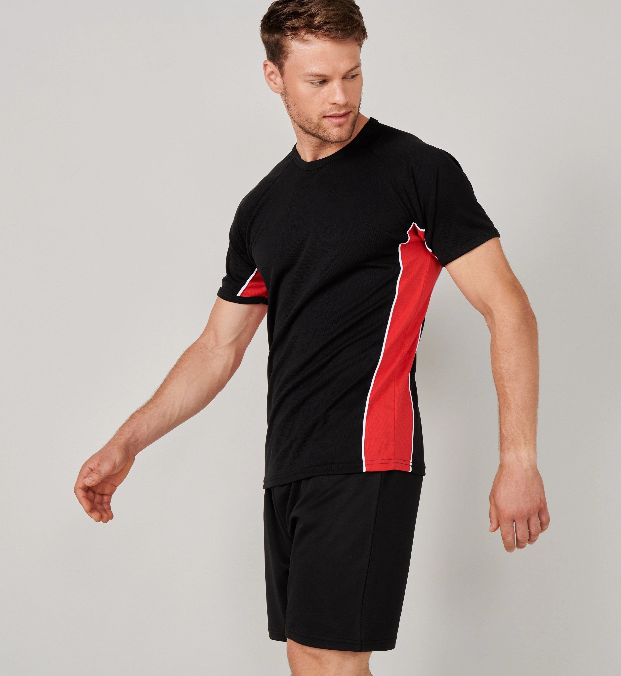 Smooth Finish Daily Outfit Style Performance Panel T-Shirt | BLACK/RED/WHITE