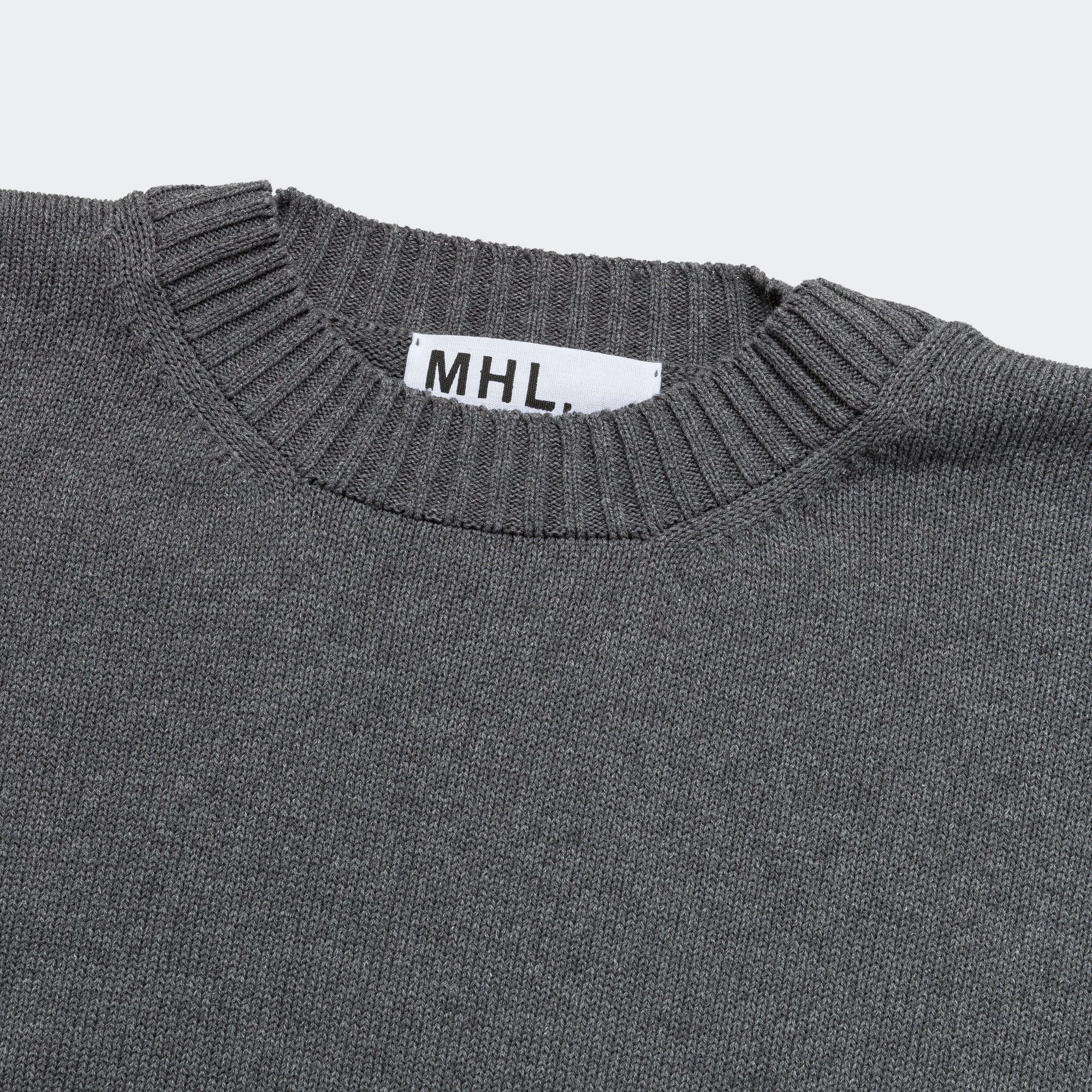 product beach relaxation vibe Cross Over Crew - Dry Cotton Charcoal