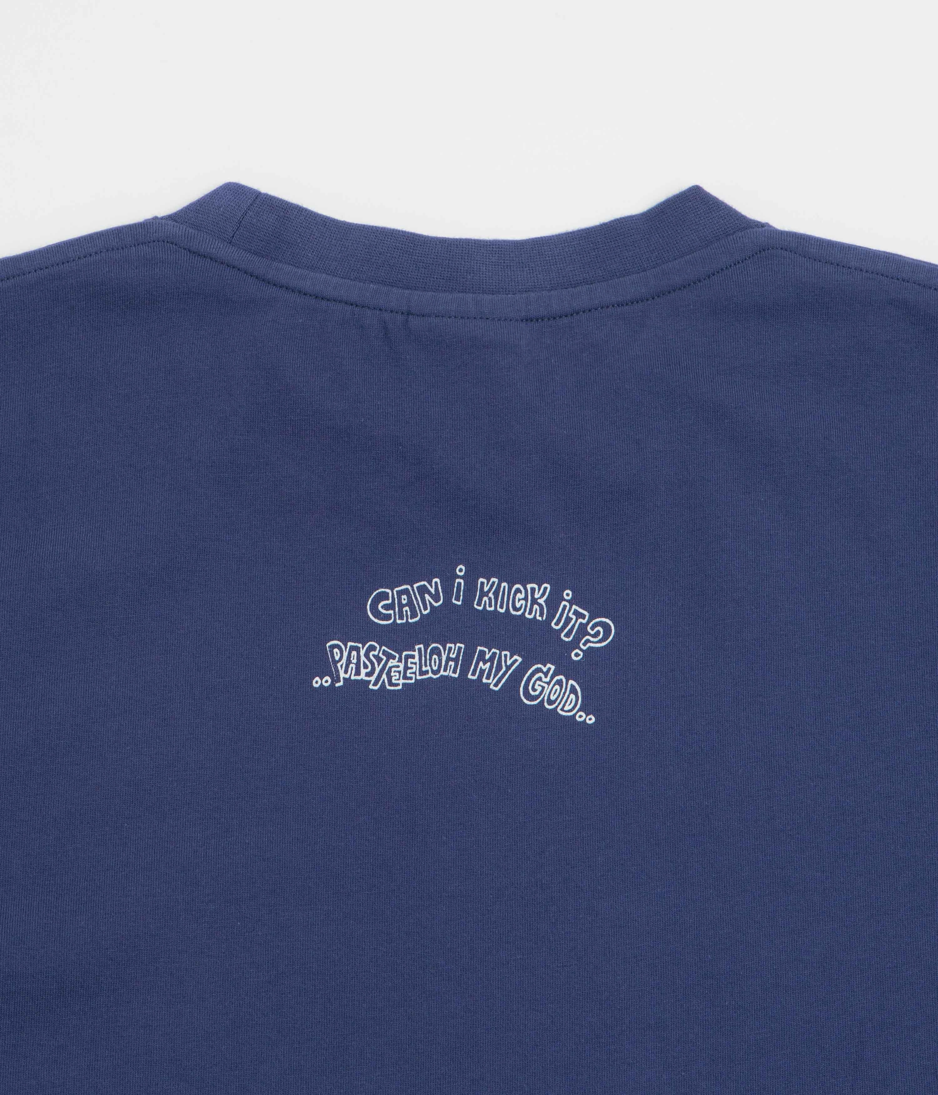 Pasteelo Can Script T-Shirt - Navy Timeless Piece winter warmth