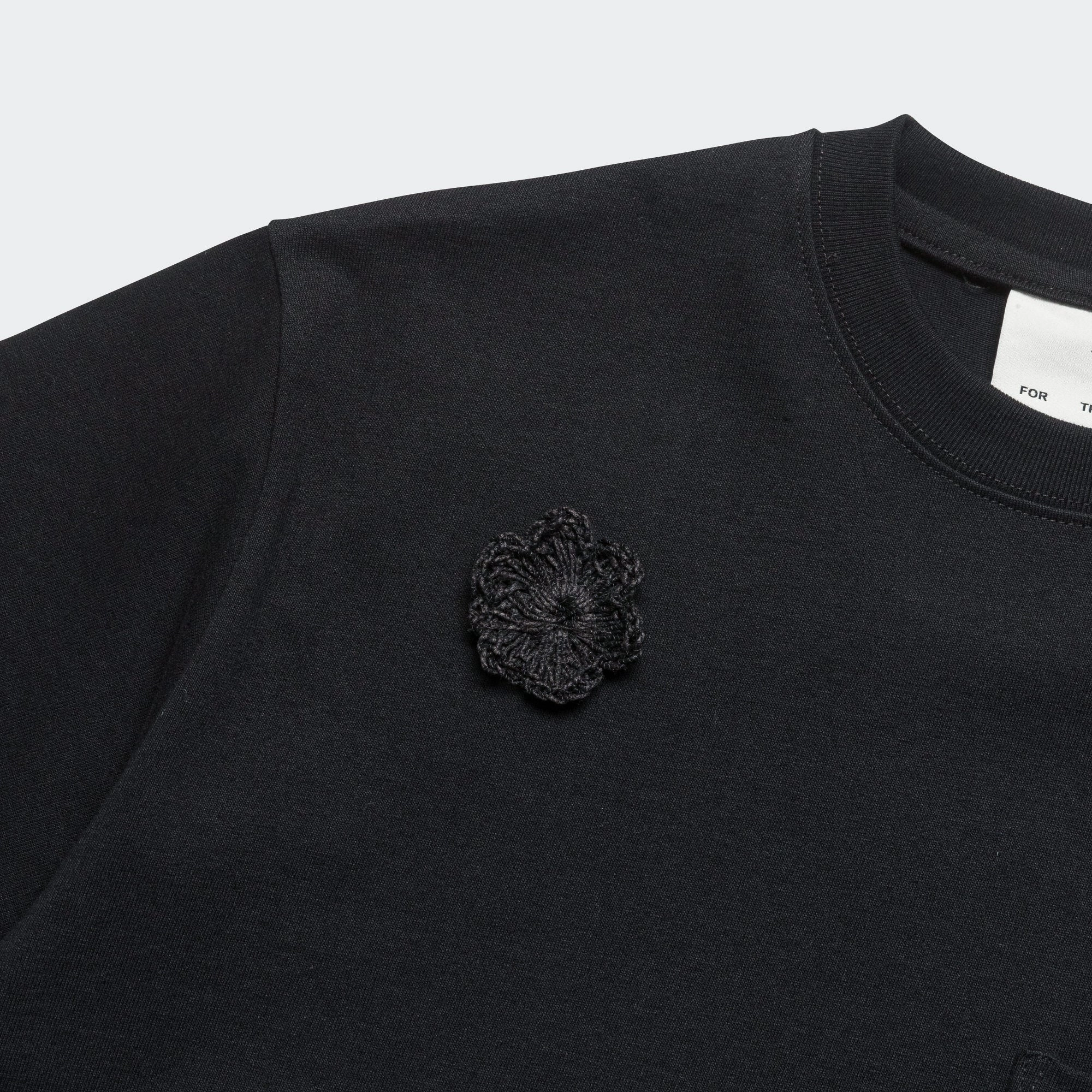 Quality Fabric Daisy Standard Tee - Black Soft Roots Jersey