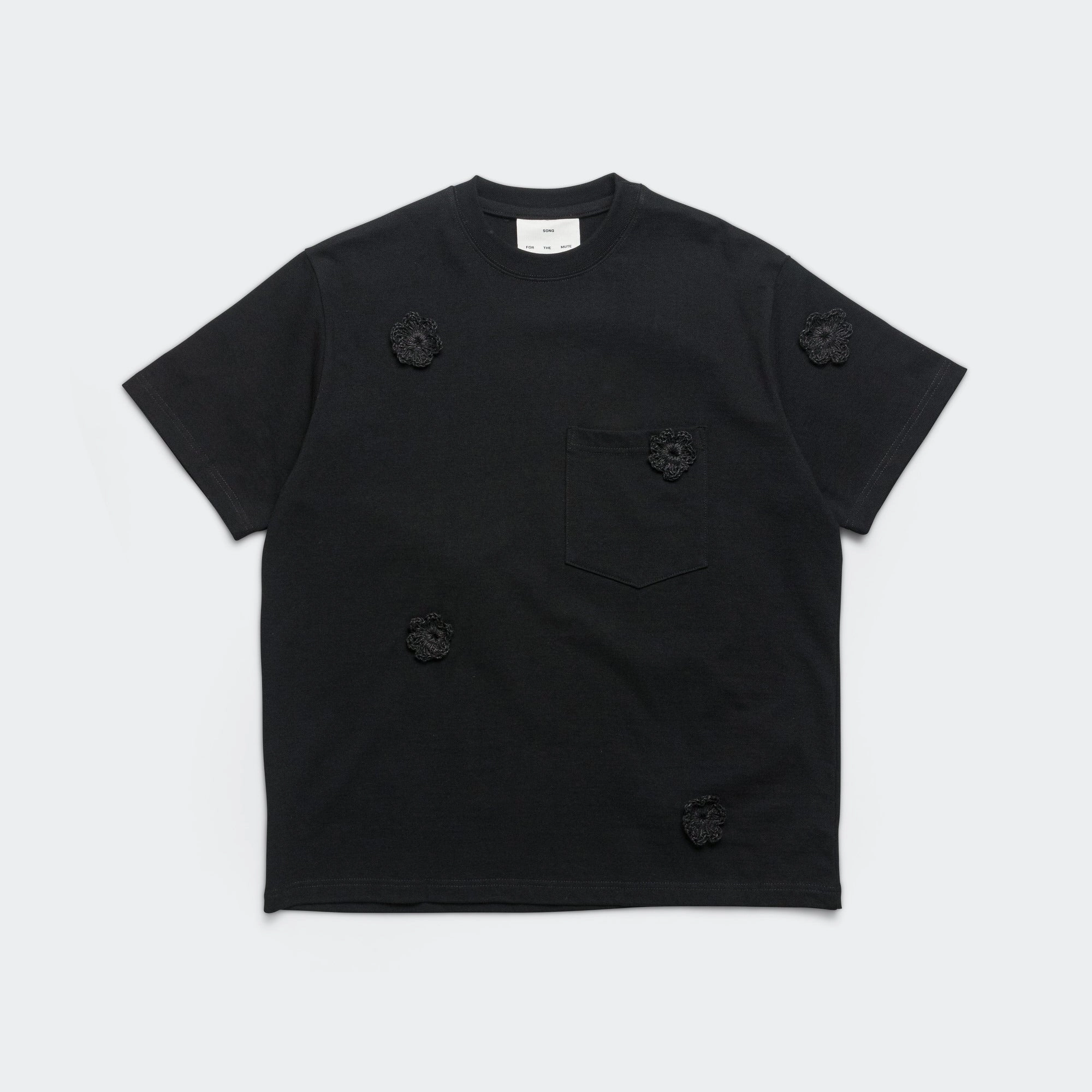 Daisy Standard Tee - Black Soft Roots Jersey Timeless Comfort Wear Non Irritating Tags