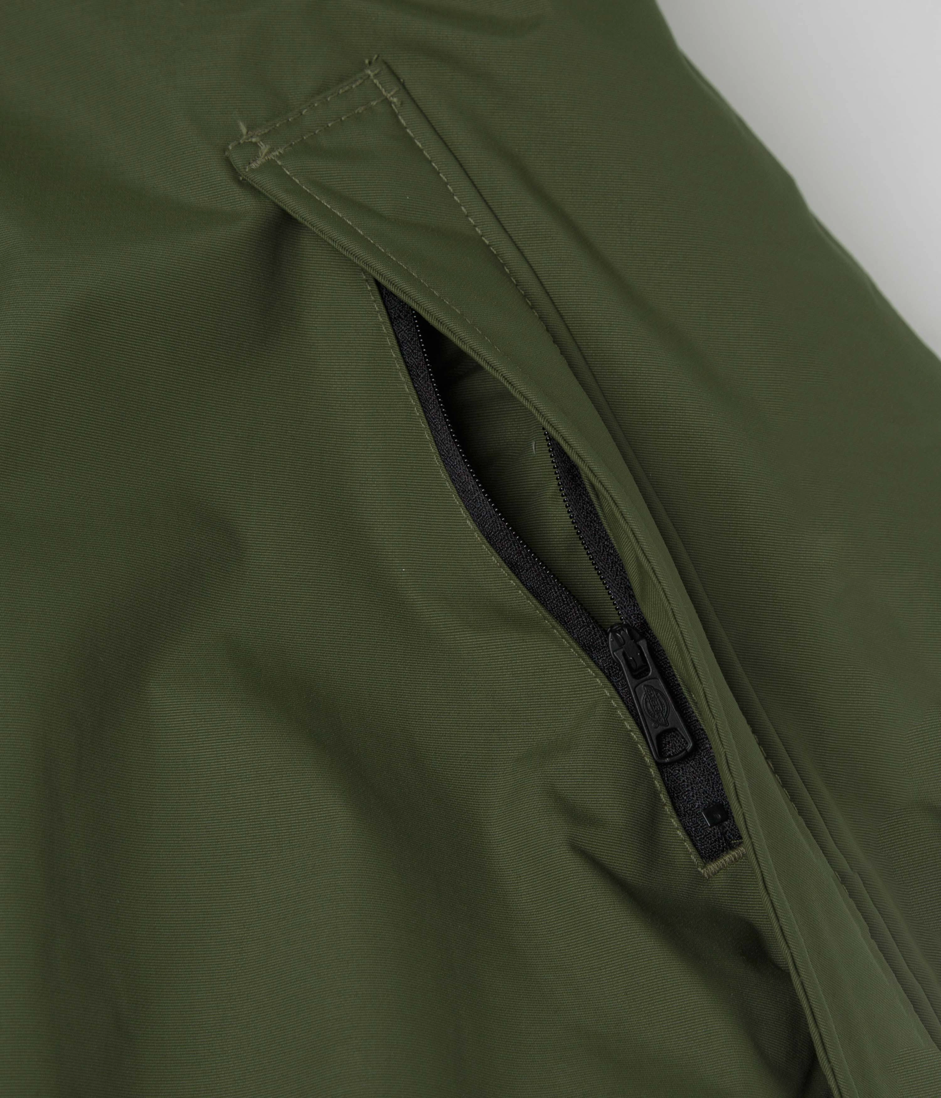 Chill Control gym - goers Dickies New Sarpy Jacket - Military Green