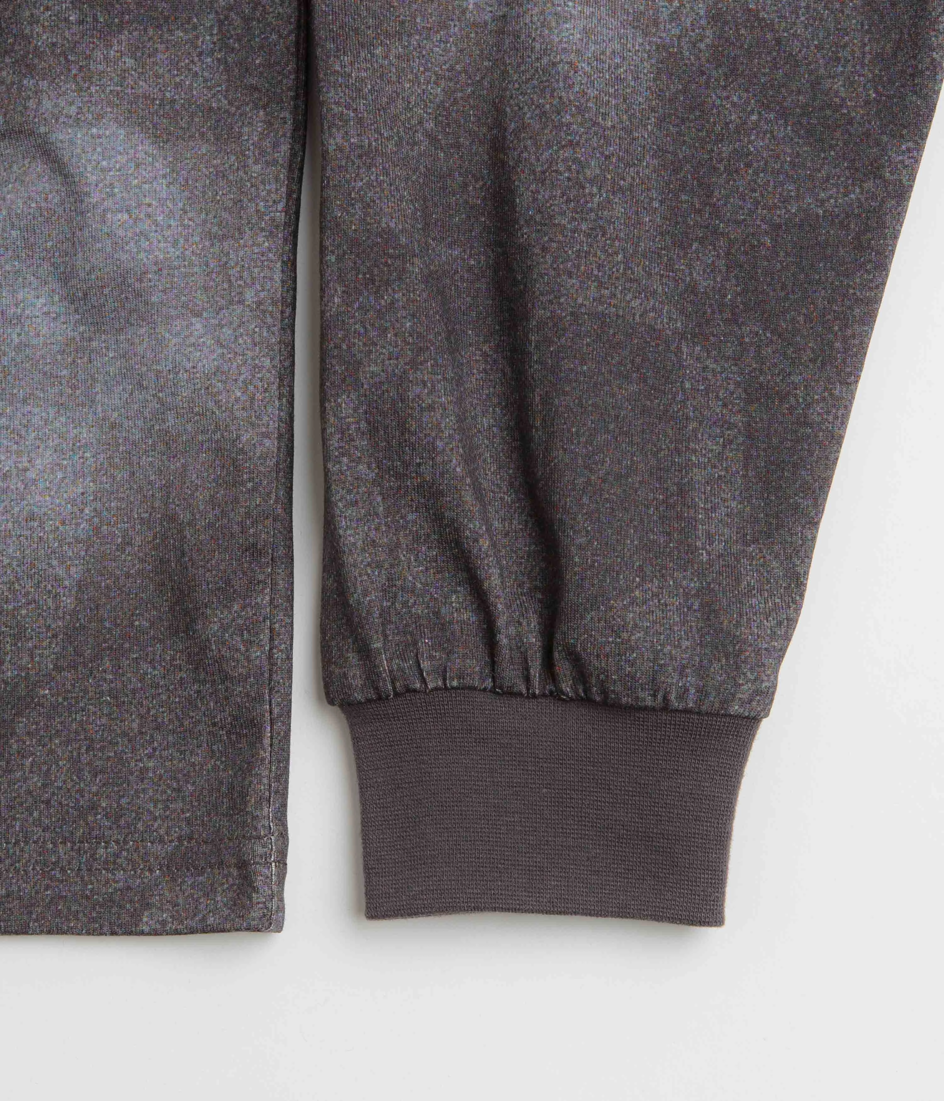 AntiPilling Treatment Classic Vibes Dime Abstract Long Sleeve T-Shirt - Static Black