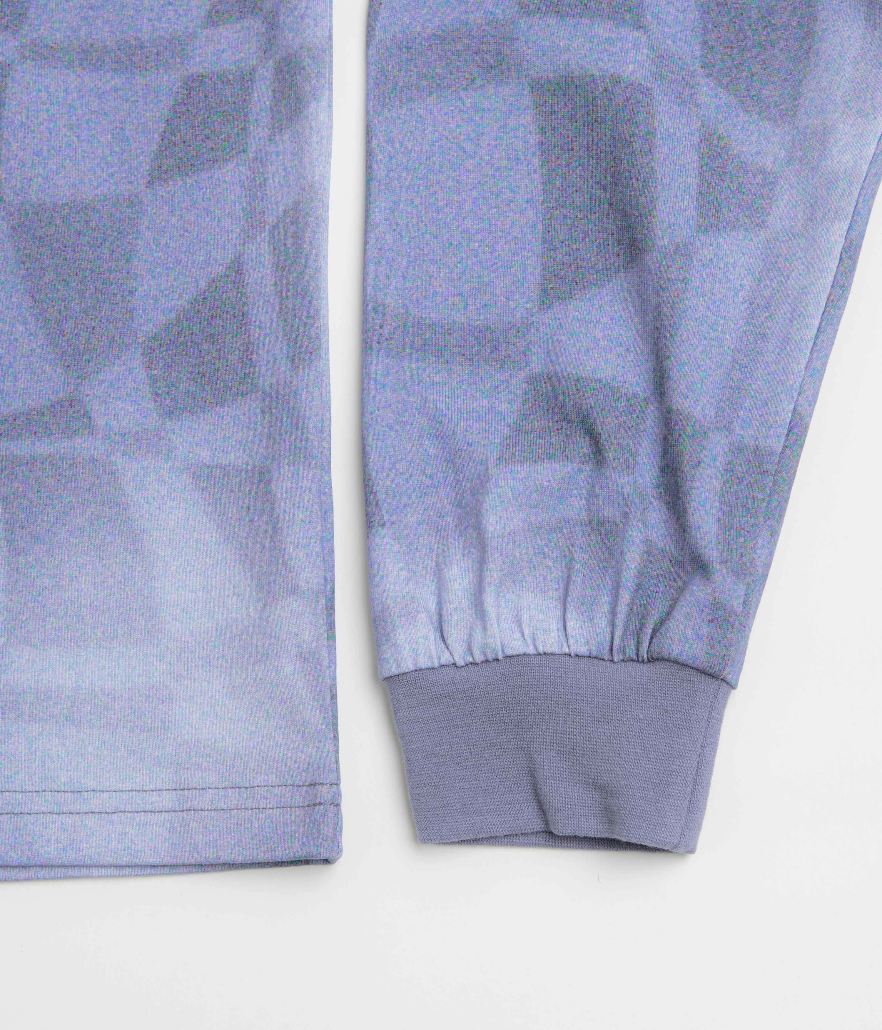 Easy Layering Dime Abstract Long Sleeve T-Shirt - Static Blue