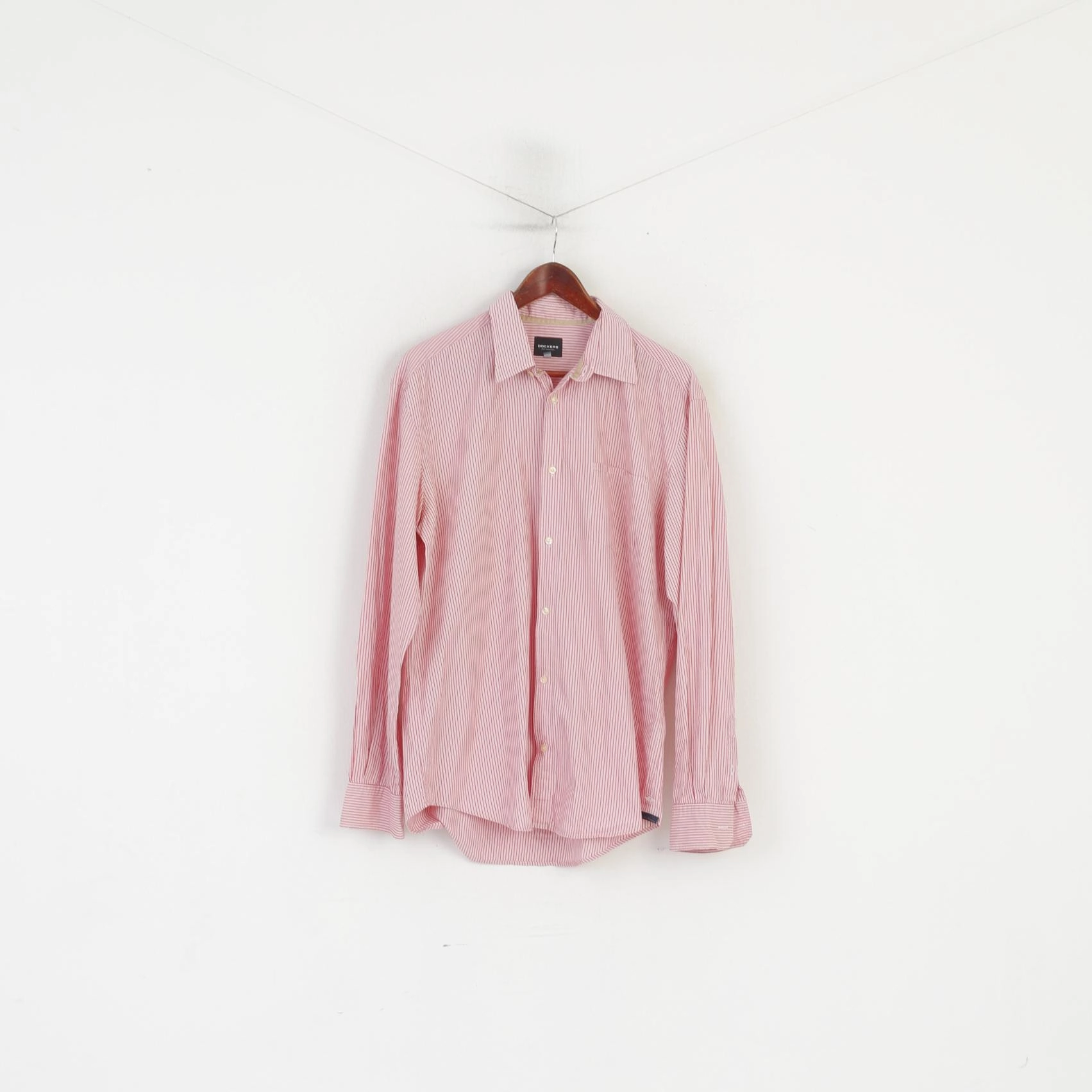 Bold Pattern Dockers San Francisco Men XL (L) Casual Shirt Red Striped Cotton Long Sleeve Top