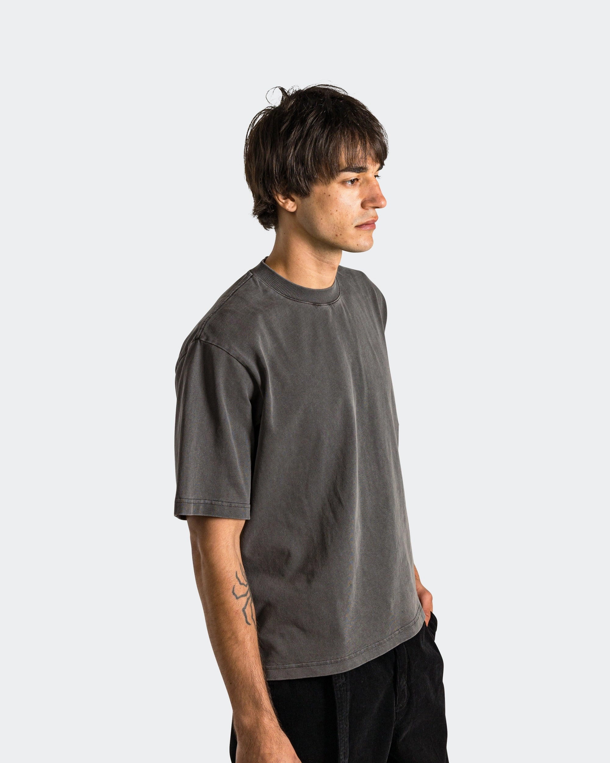 Non Fading Material Dream Tee - Charcoal