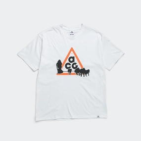 Dri-FIT 'Dog Sled' SS Tee - Summit White Timeless Appeal