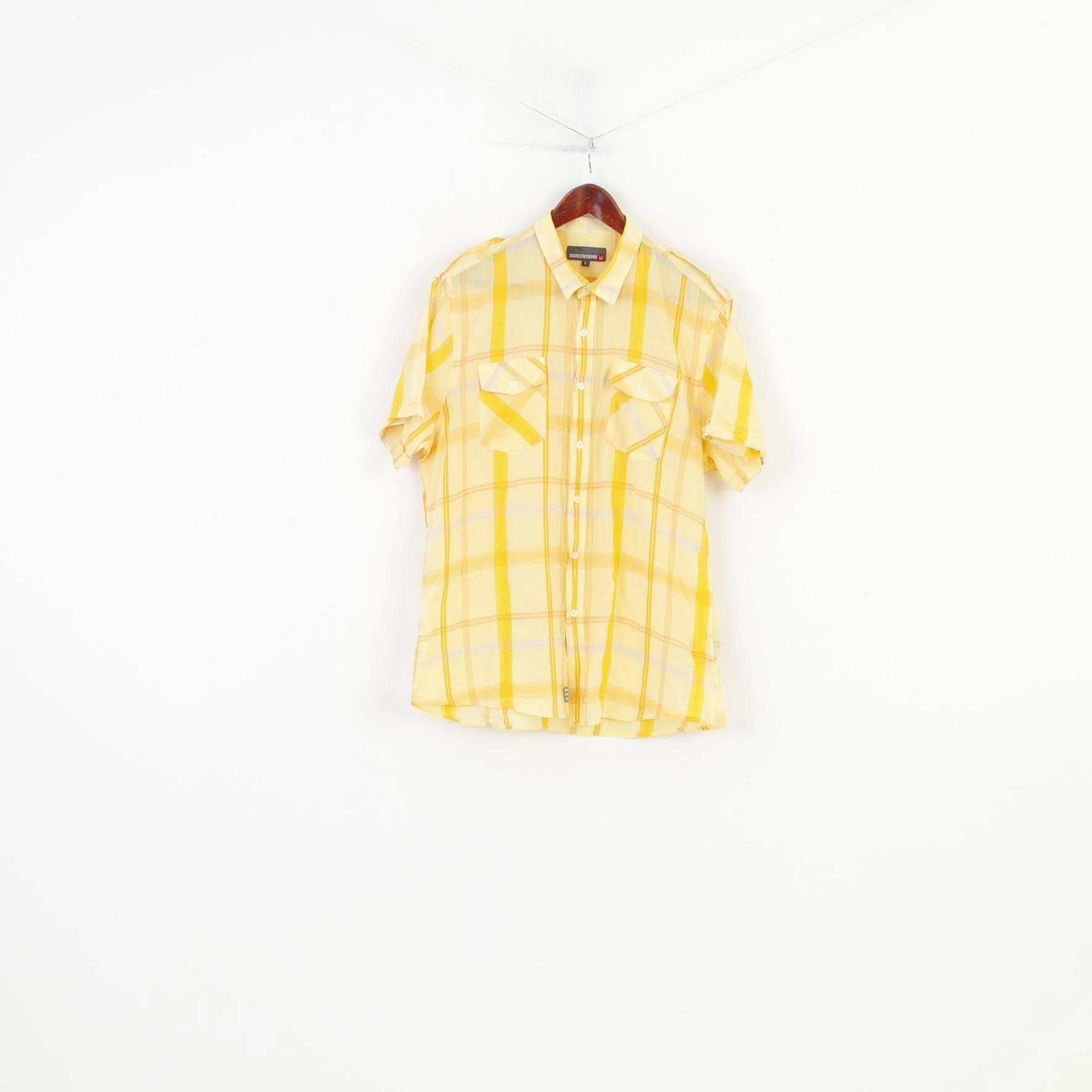 Duck and Cover Men XL Casual Shirt Yellow Checkered Short Sleeve Cotton Classic Pockets Vintage Top Eco Friendly Material