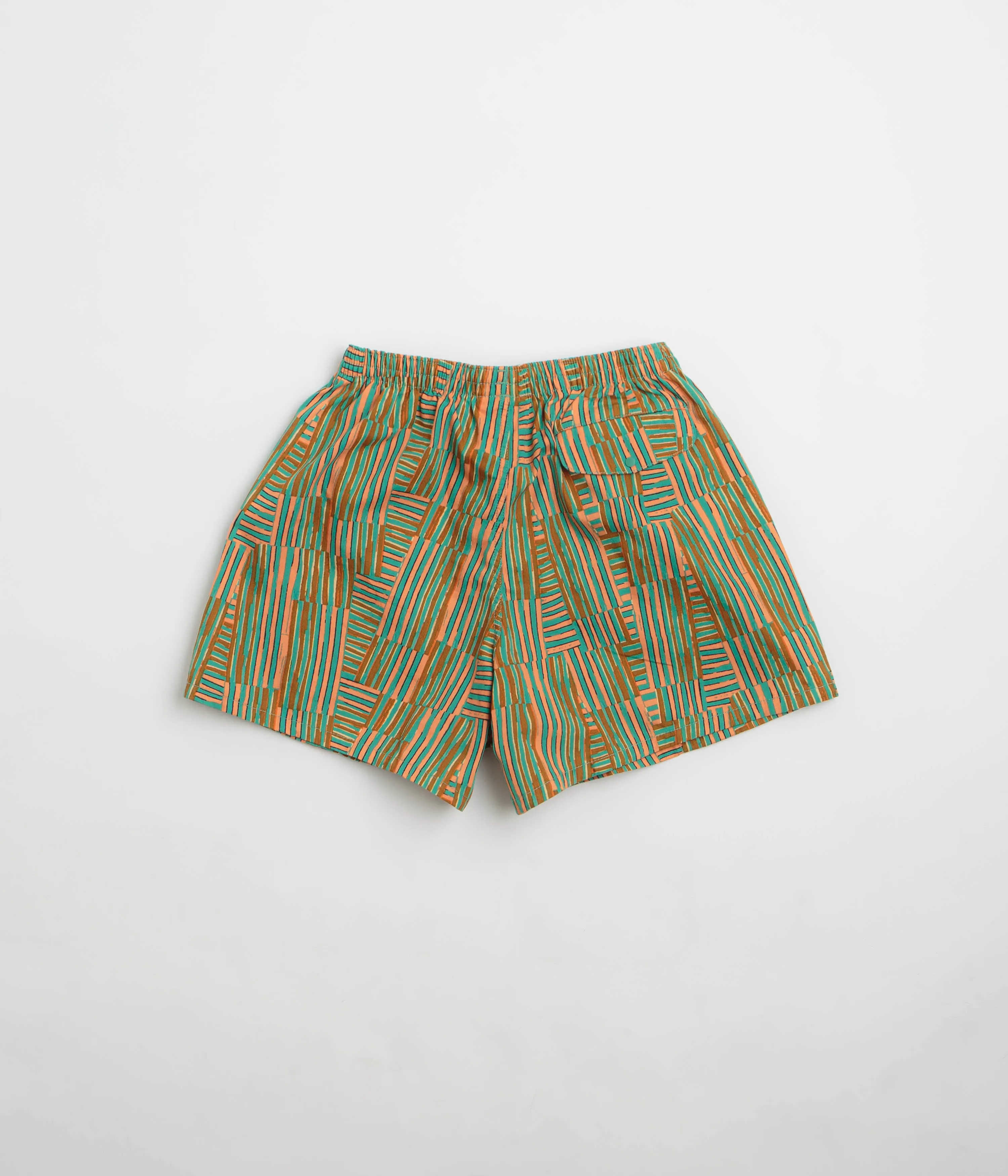 Patagonia Womens Funhoggers Shorts - Quilty Fitz: Heartleaf Green Semi Formal Gloves