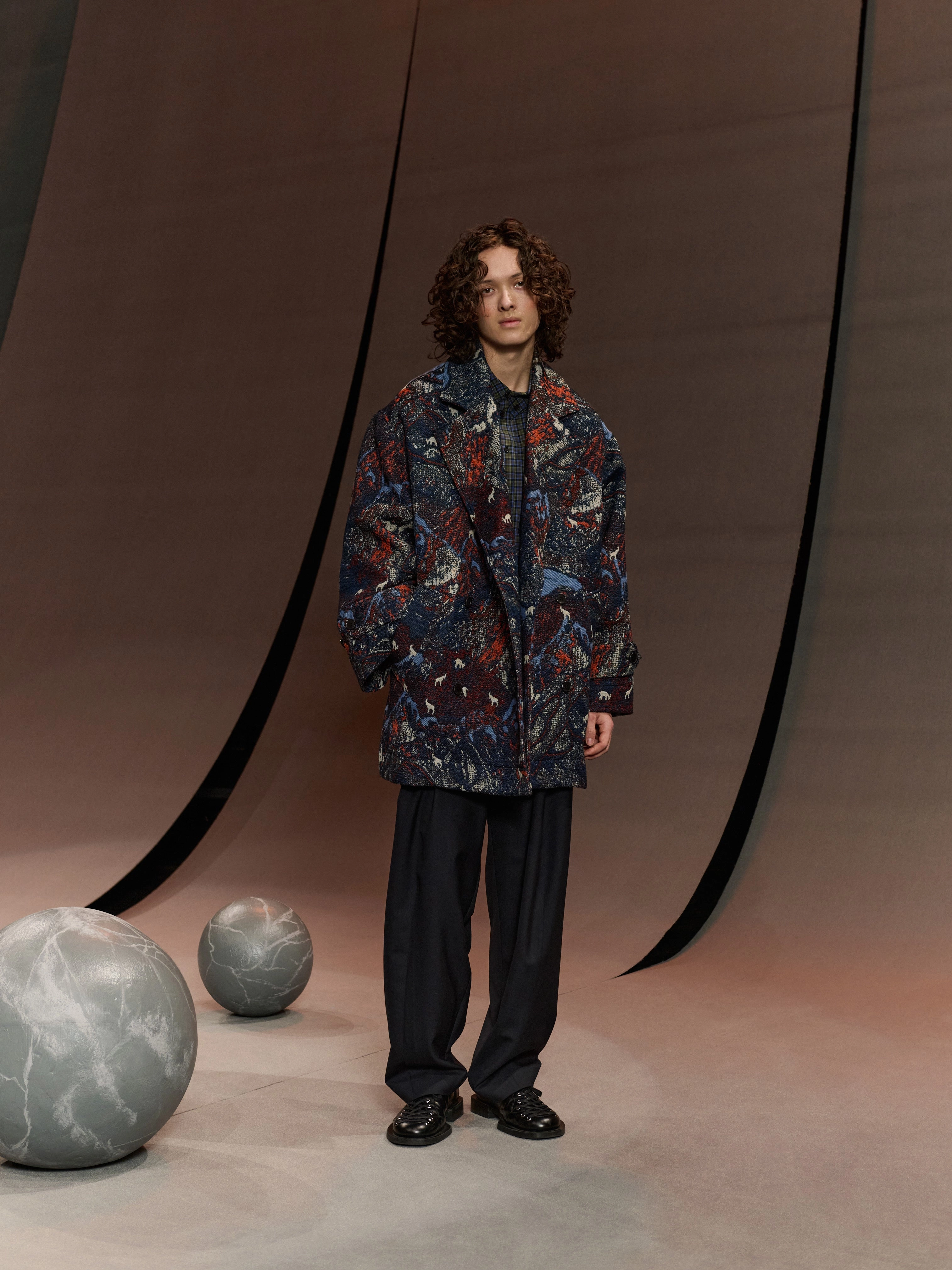 Dimout Coat - Gobelin Goats spring season single layer