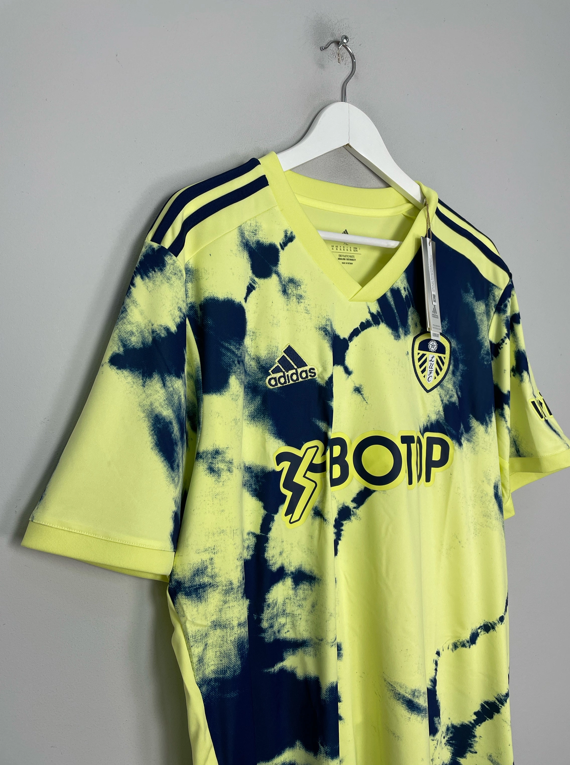 2022/23 Leeds United *BNWT* Away Shirt (Multiple Sizes) Adidas High Flexibility