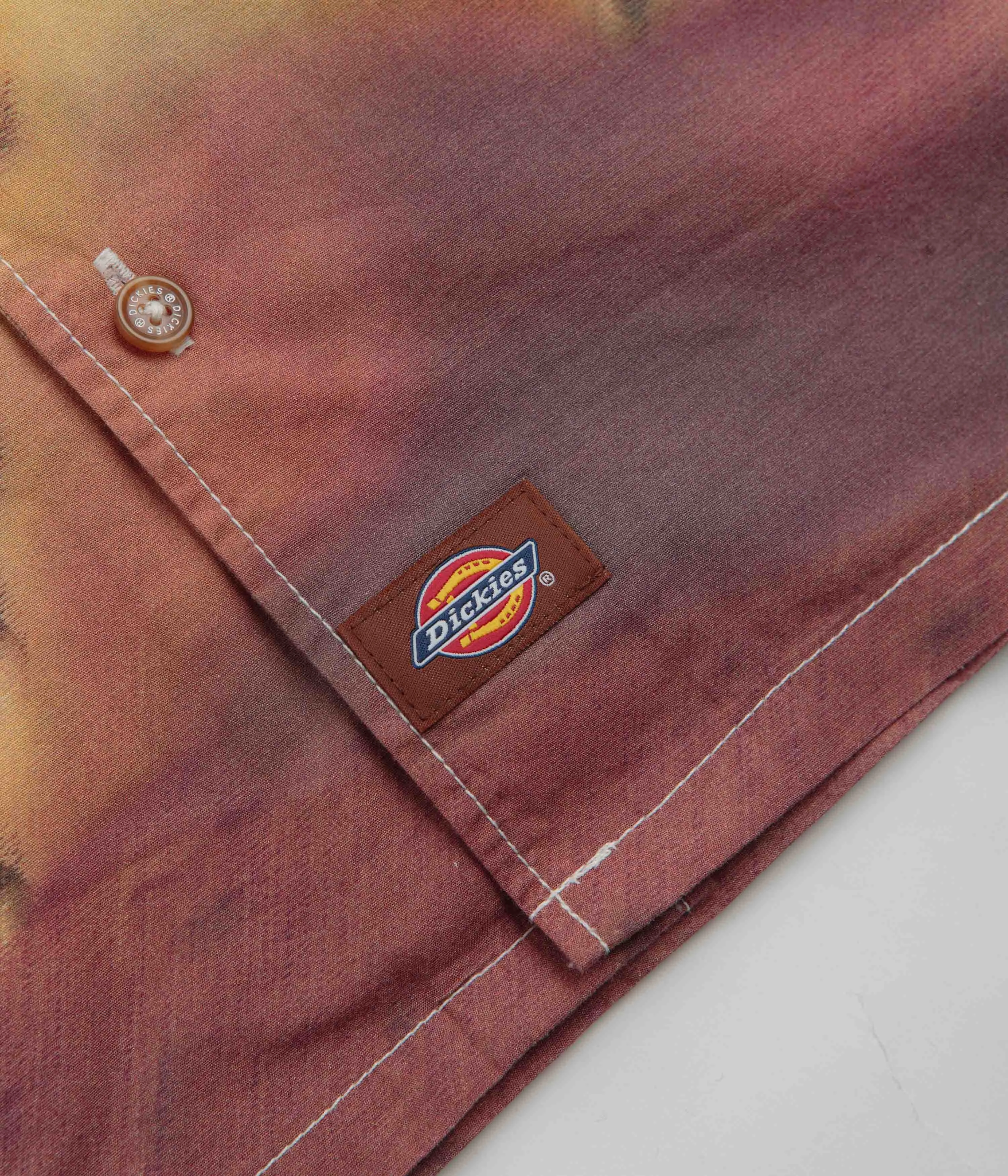 Dickies Running Wild Short Sleeve Shirt - Oak Buff Round Collar