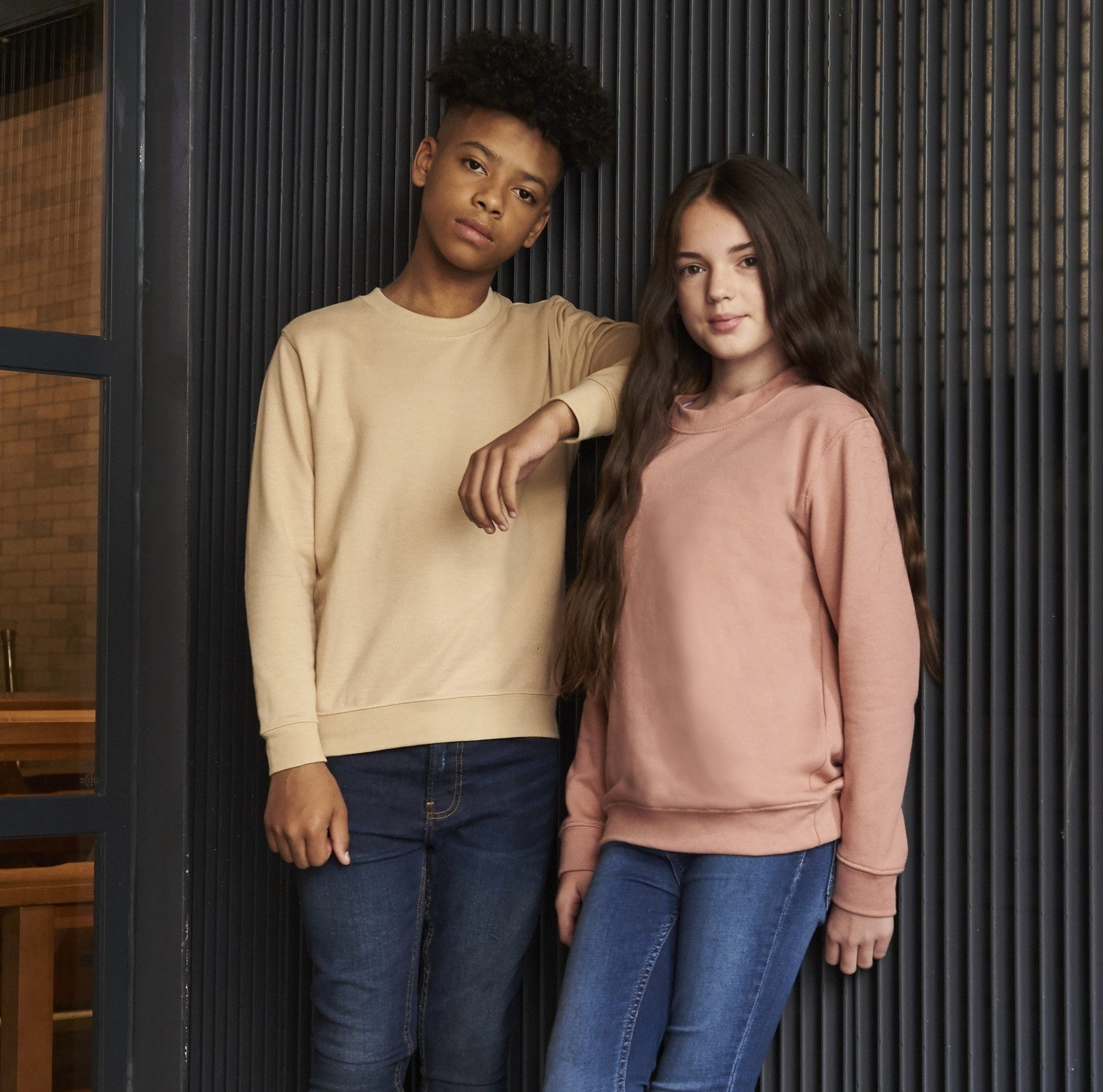 Relaxed Layers Kids AWDis Sweatshirt | ARCTIC WHITE