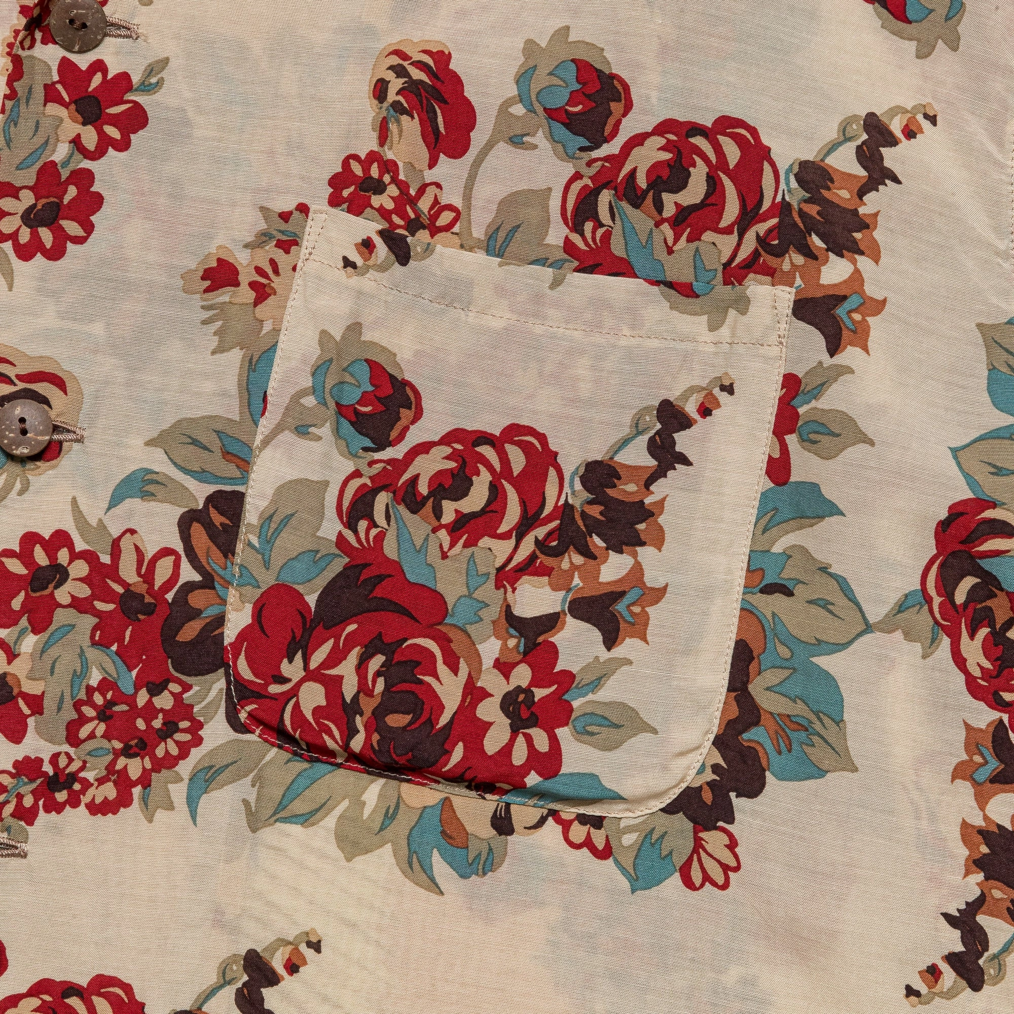 Contemporary Look Shimmer Effect Silk Rayon CHAMPETRE MARIA WRANGLE Collar Aloha Shirt - Ecru