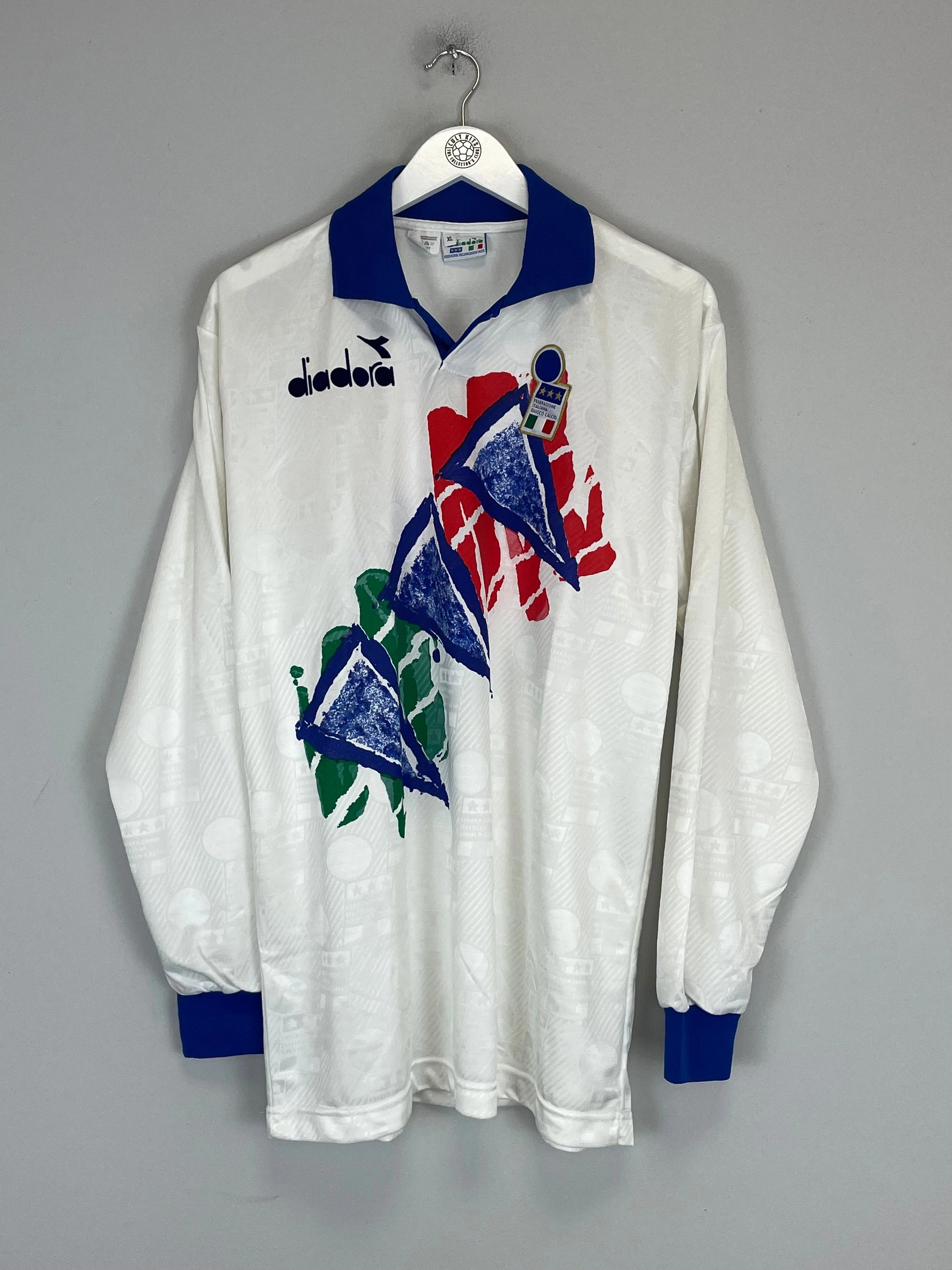 1993/94 ITALY TRAINING SHIRT (XL) DIADORA Drop Shoulder