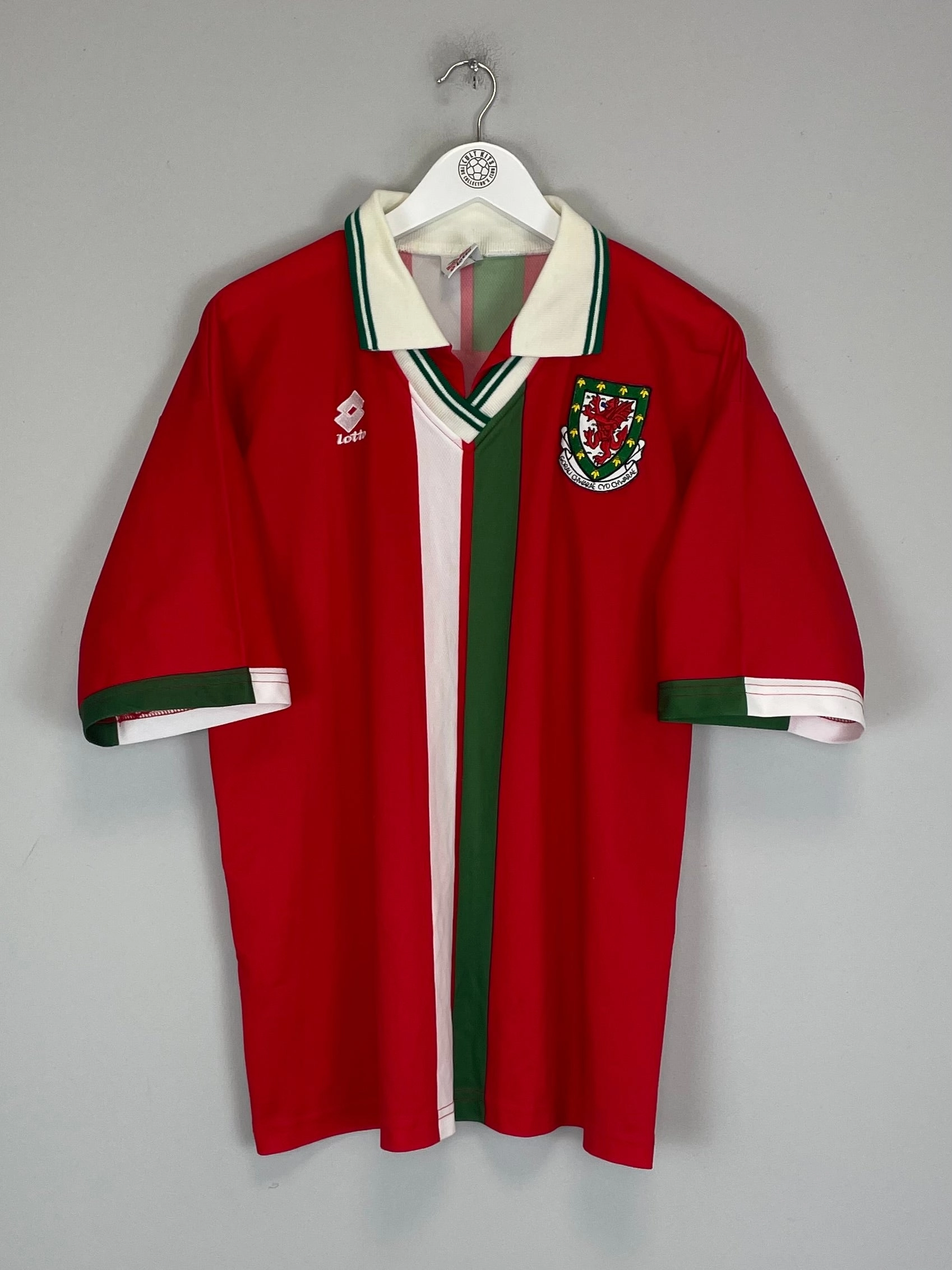 Friction Free Seams Classic Fit 1997 WALES HOME SHIRT (XL) LOTTO