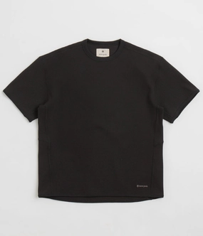 Smooth Neckline Snow Peak Dry Waffle T-Shirt - Black