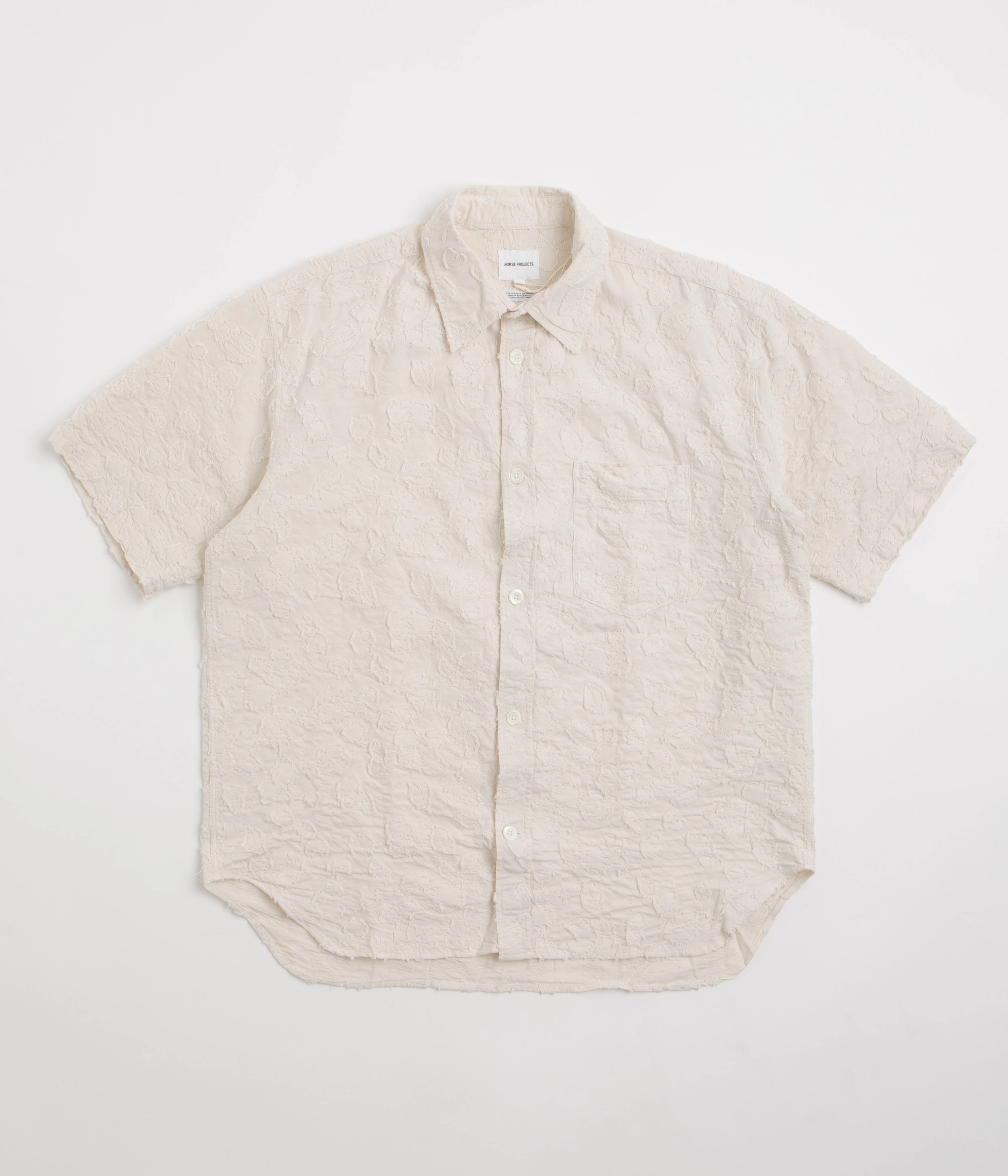 Norse Projects Mo Oversized Fil Coupe Short Sleeve Shirt - Ecru Sustainable production