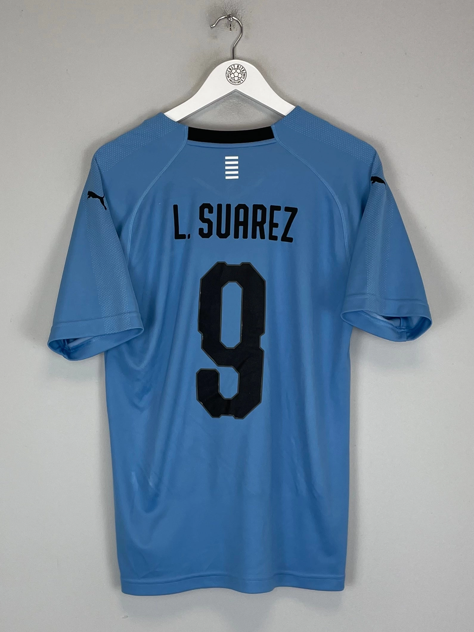 2018/19 URUGUAY SUAREZ #9 HOME SHIRT (M) PUMA Non Irritating Seams Lightweight Thermal Regulation