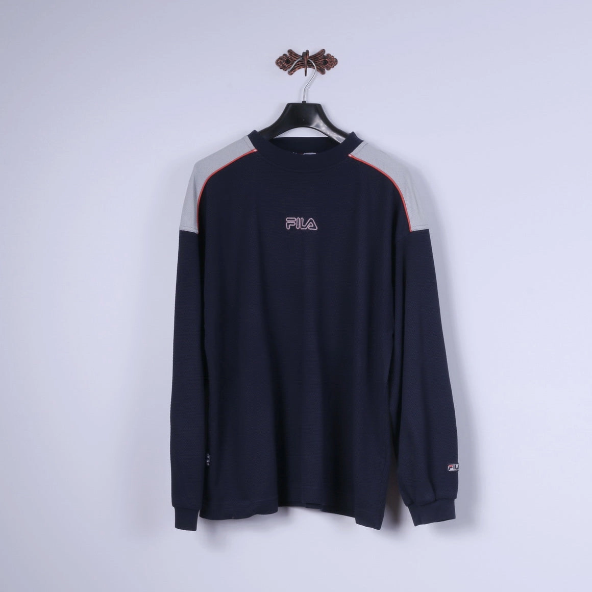 FILA Mens XL Sweatshirt Navy Cotton Blend Crew Neck Logo Classic Training Top suitable for casual events User Experience