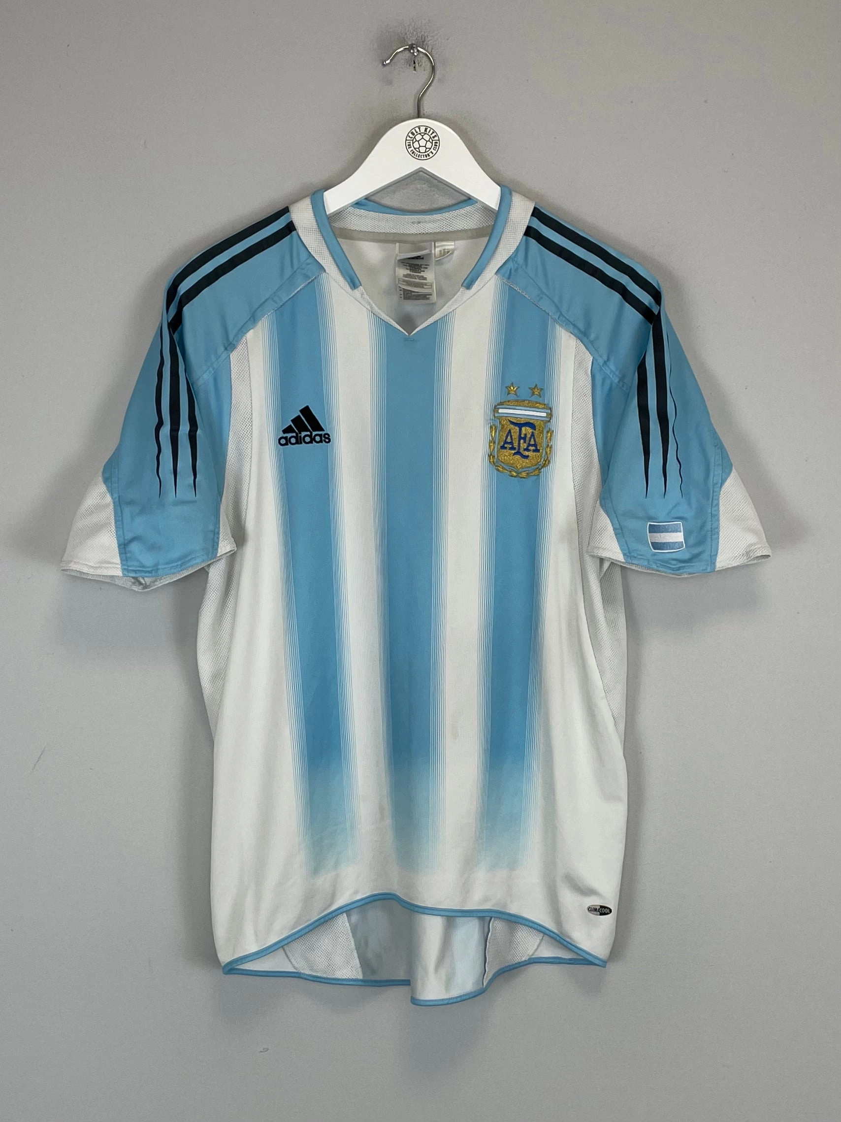 Wicking Properties Micro Perforated Ventilation 2004/05 ARGENTINA HOME SHIRT (M) ADIDAS