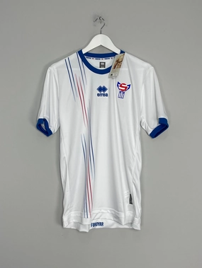 Airflow Enhancing Texture Effortless Comfort 2022/23 Faroe Islands *BNWT* Home Shirt (Multiple Sizes) Errea