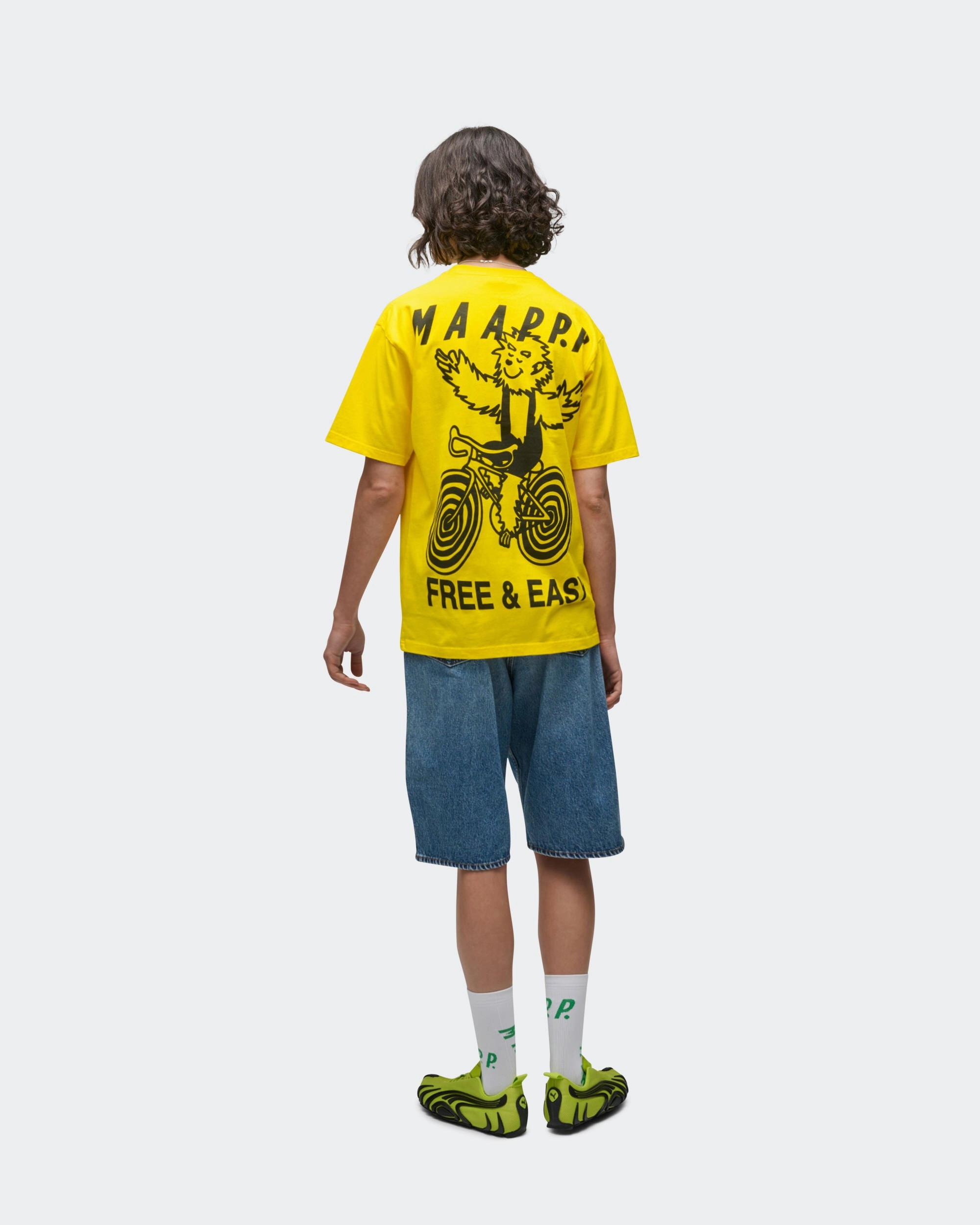 Free n' Easy Tee x PUBLIC POSSESSION - Yellow Wide Neck Opening Fade Resistant Print