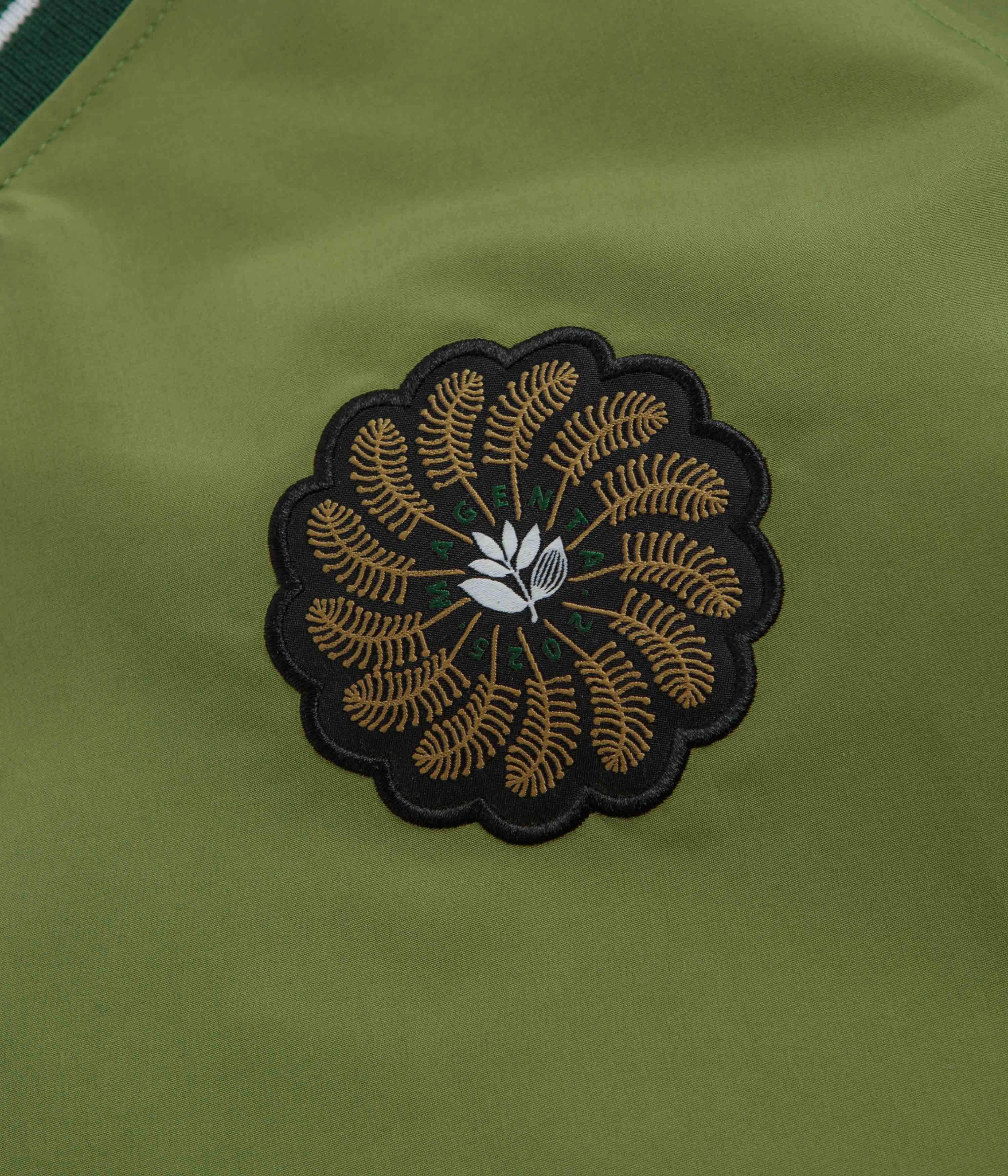 Magenta Tres Tech V Neck Sweatshirt - Forest Green Monochrome Look Cold Ready