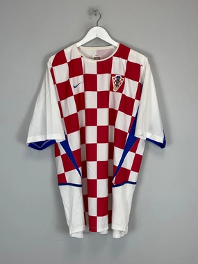 2002/04 CROATIA HOME SHIRT (XXL) NIKE Raglan Sleeve Integration