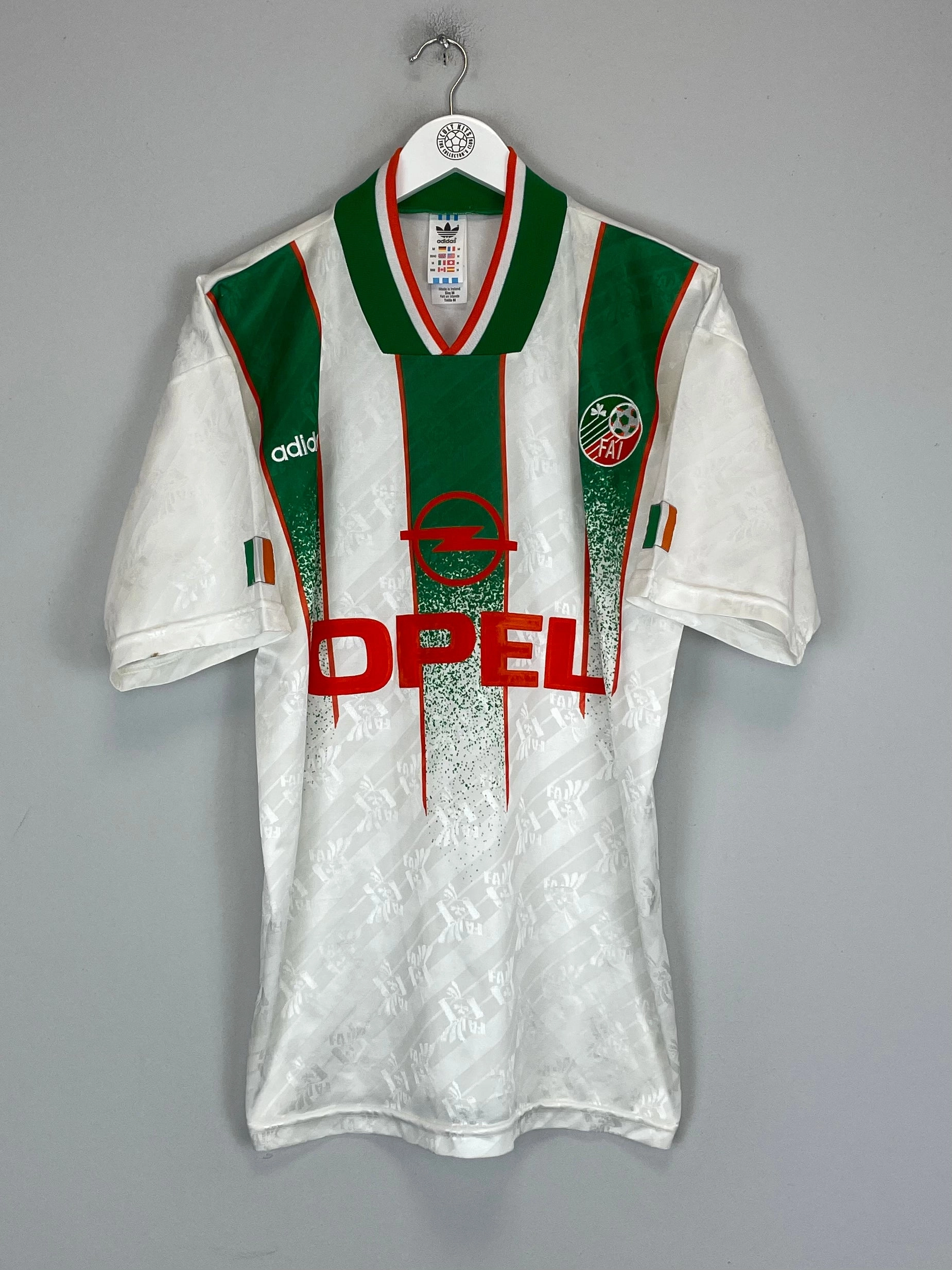 Energy Boost UV Protective Material 1994 IRELAND HOME SHIRT (M) ADIDAS
