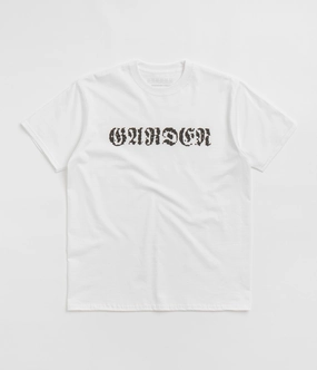 Garden Mirage T-Shirt - White / Black Pocket Design Cozy Feeling
