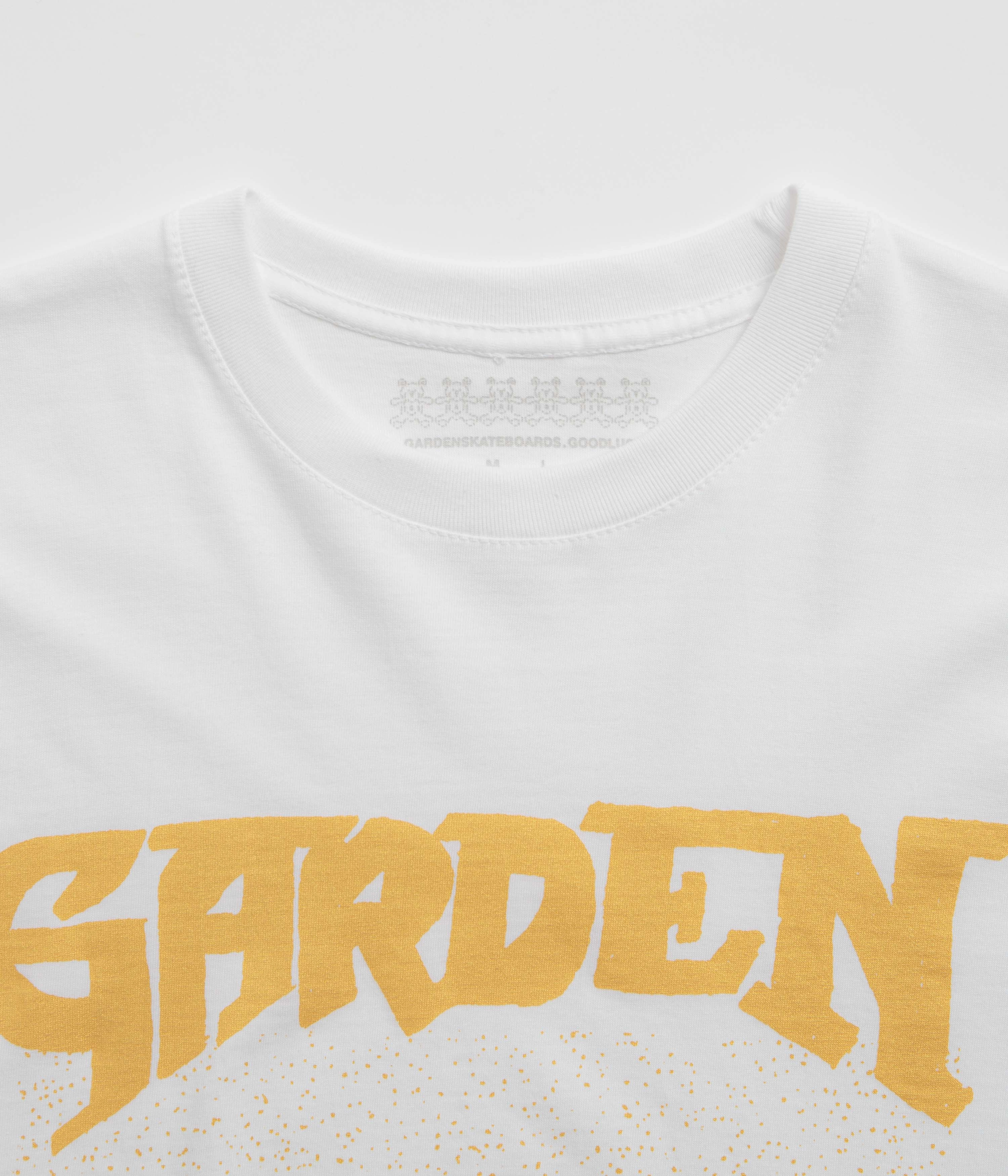 Casual Look Wear Garden Not A Race T-Shirt - White / Gold