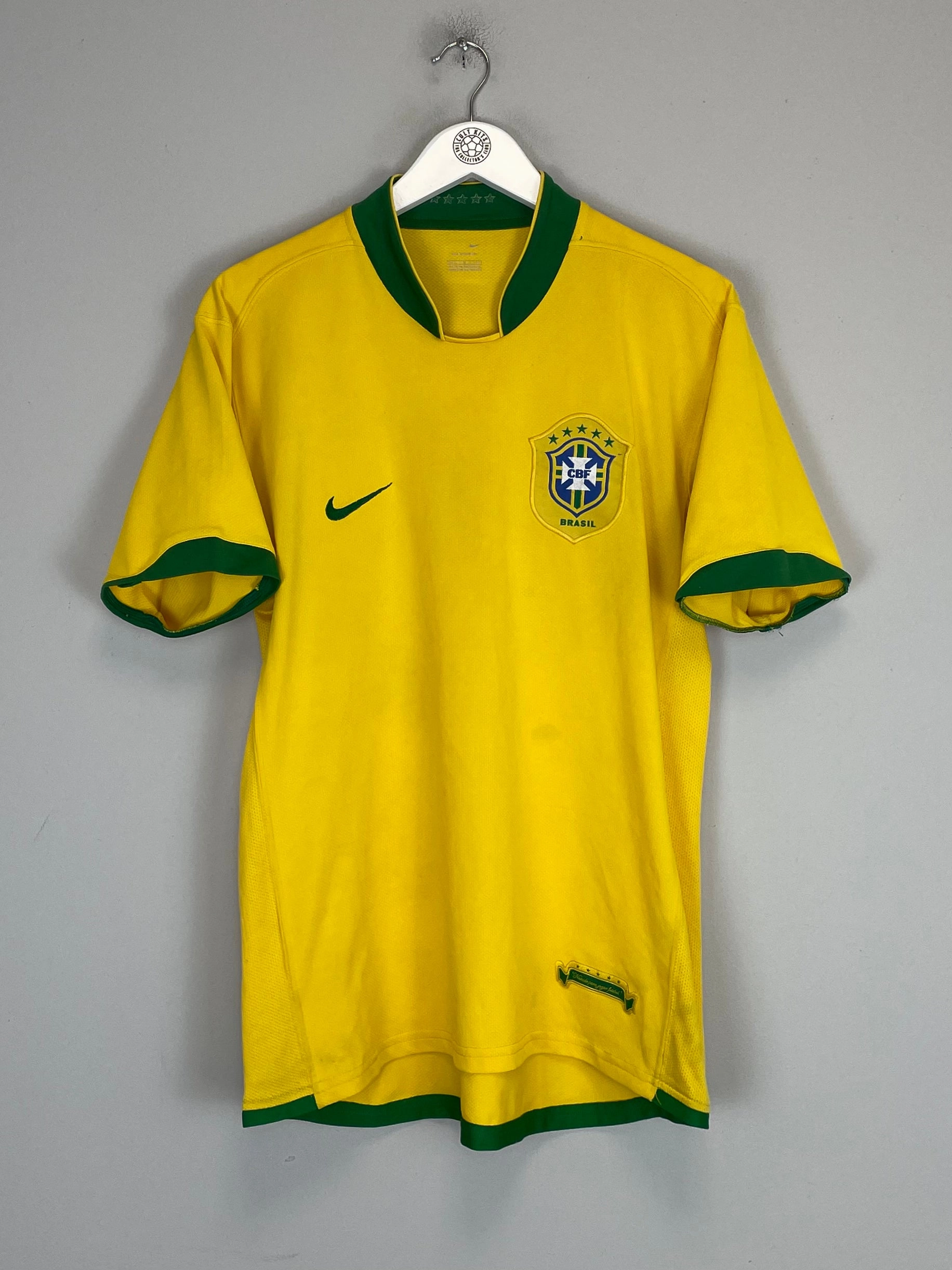2006/07 BRAZIL HOME SHIRT (L) NIKE Base Comfort Breathable Sportswear Fabric
