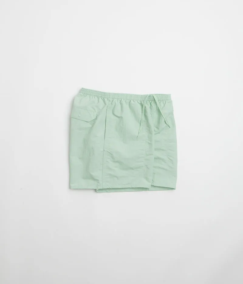 Flex Fit Design Bright Colors Patagonia Baggies 5" Shorts - Rinsed Green