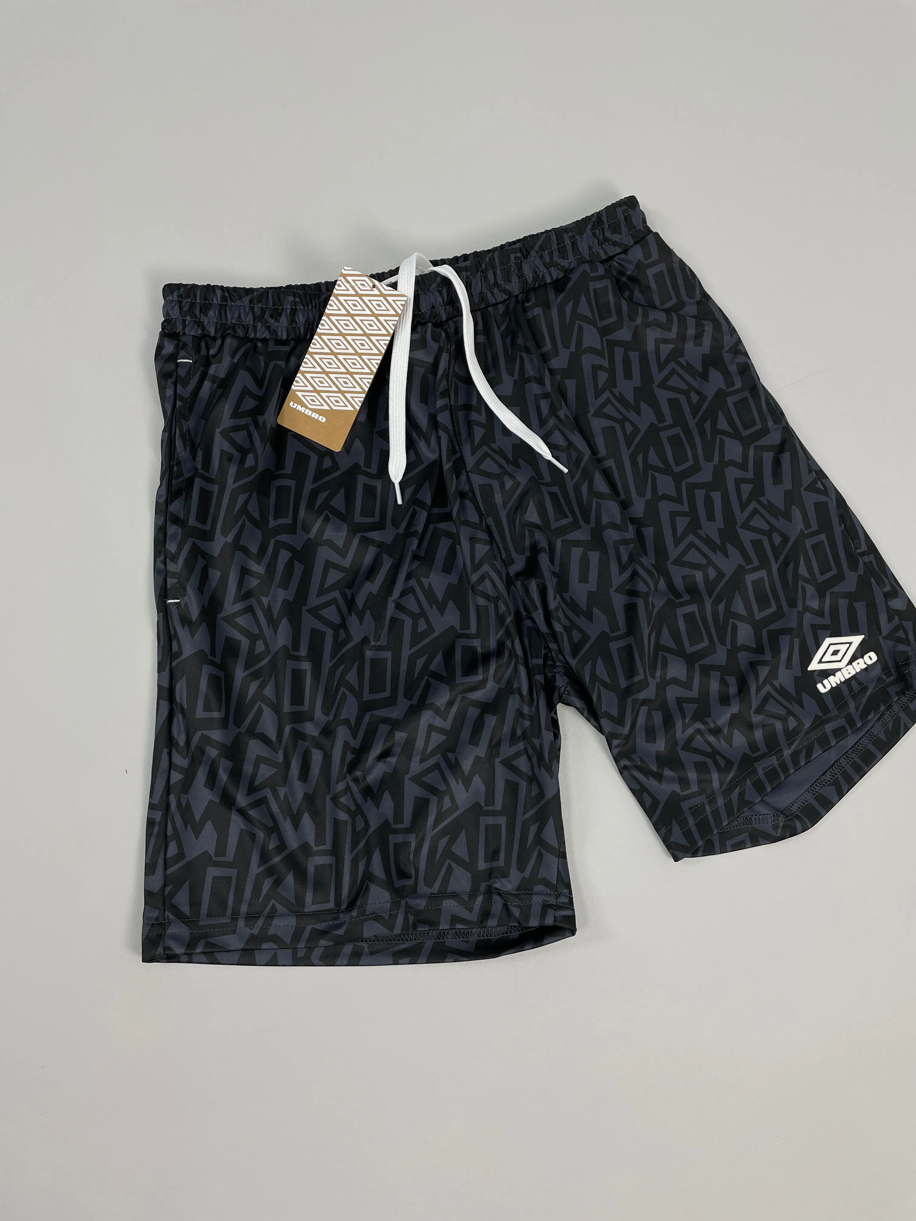 Layer Ready Light Reflective Trim UMBRO *BNWT* CARBON GRAFFITI SHORTS (MULTIPLE SIZES) WITH POCKETS