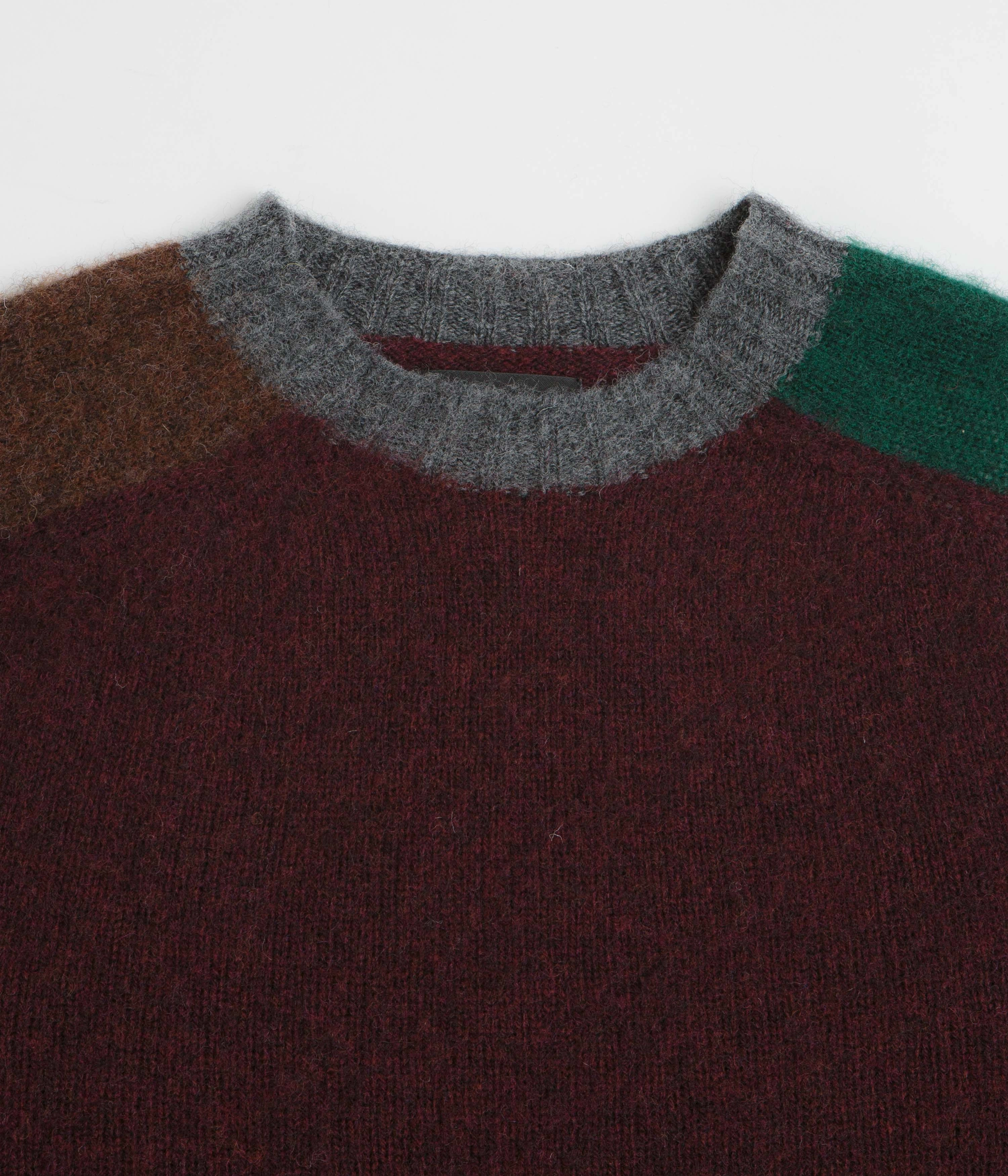 Easy Look Howlin' Firecracker Sweatshirt - Bordeaux