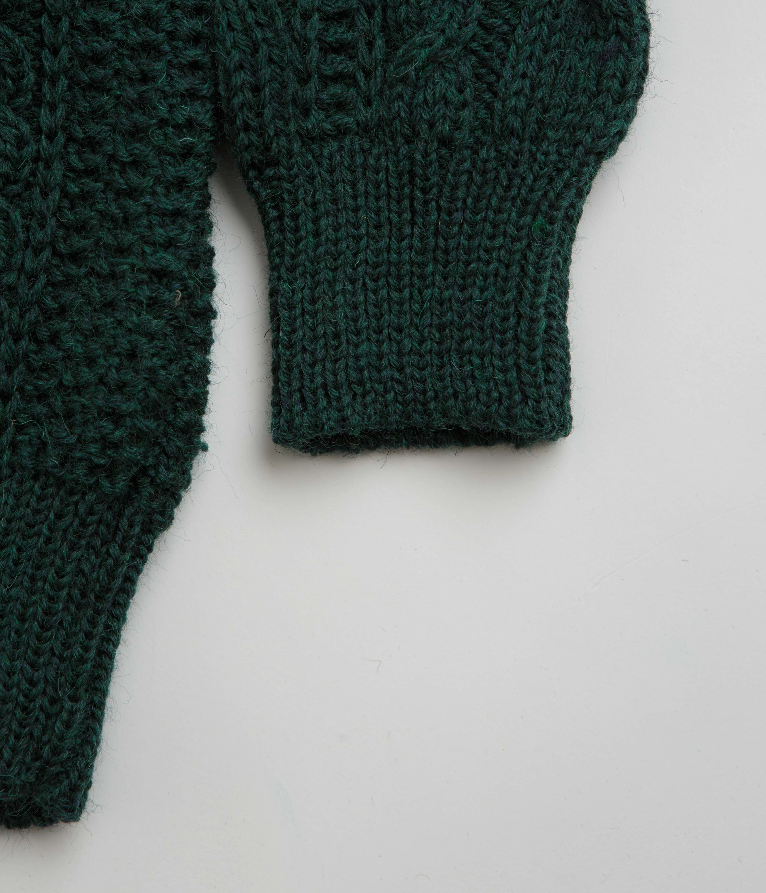 product couple intimacy Howlin' Forbidden Dreams Sweatshirt - Forest