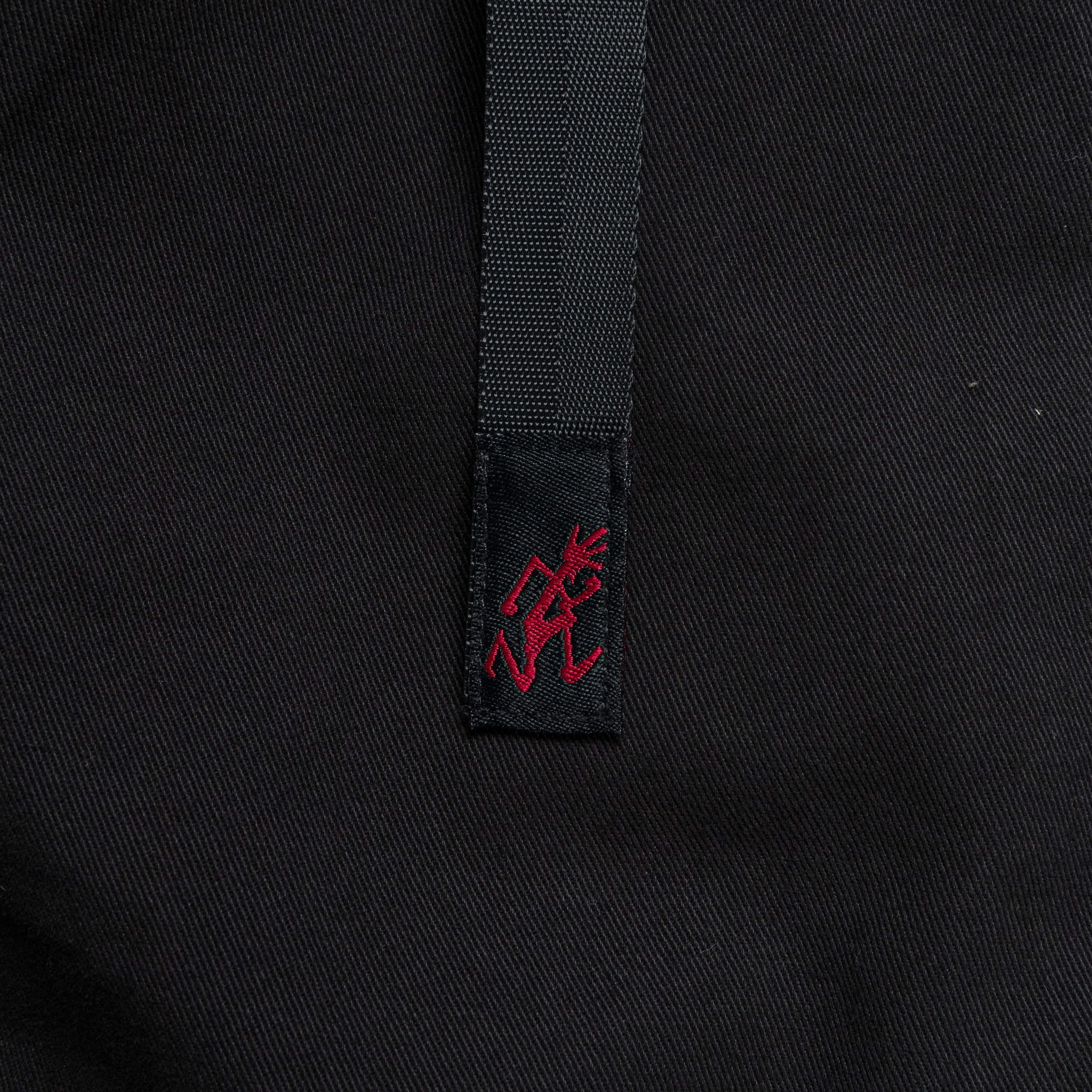 G-Short - Black Minimalist Look