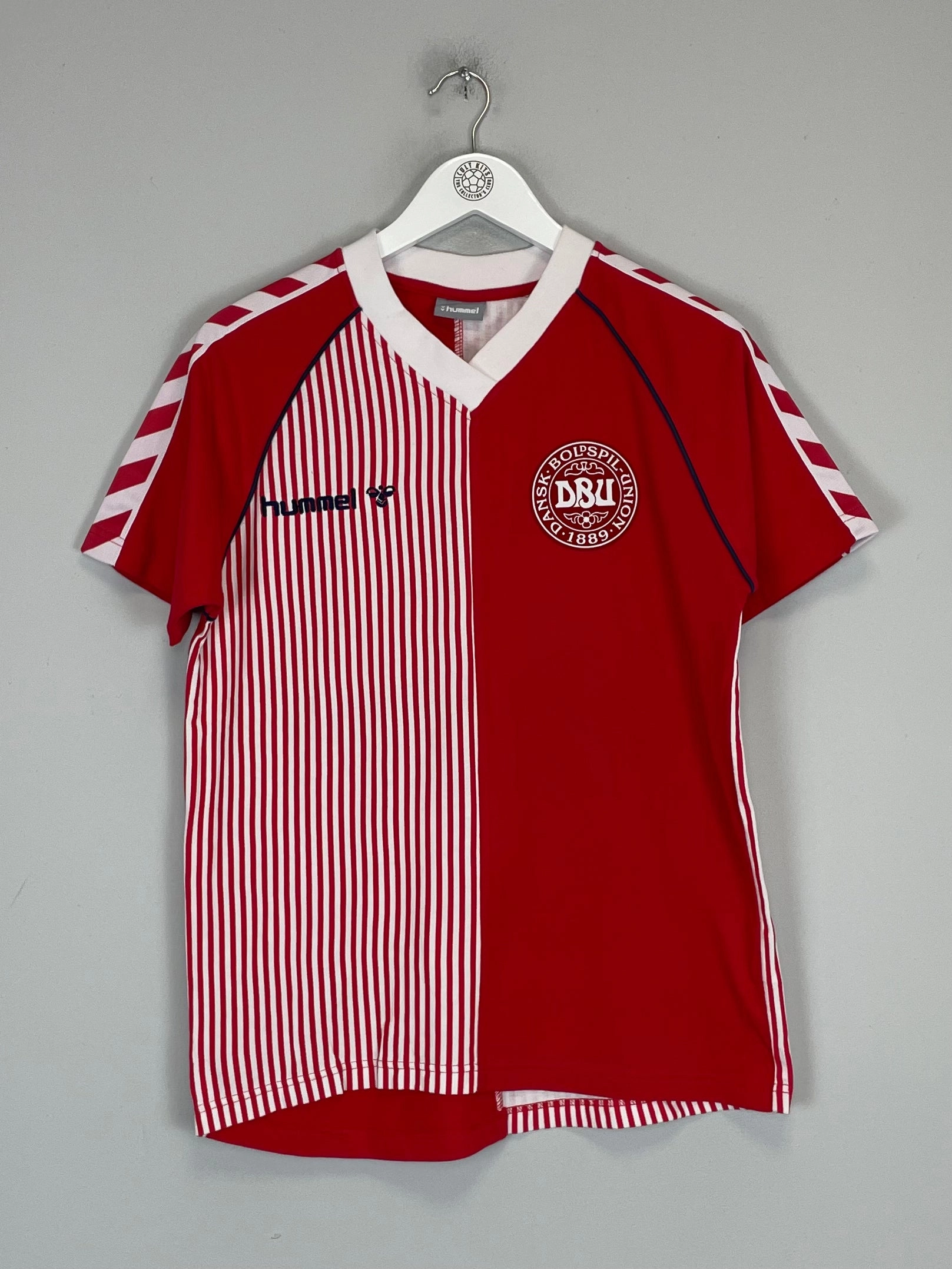 2023 DENMARK 86' HOME SHIRT T-SHIRT (S) HUMMEL Recycled Material Blend Stretch Fit
