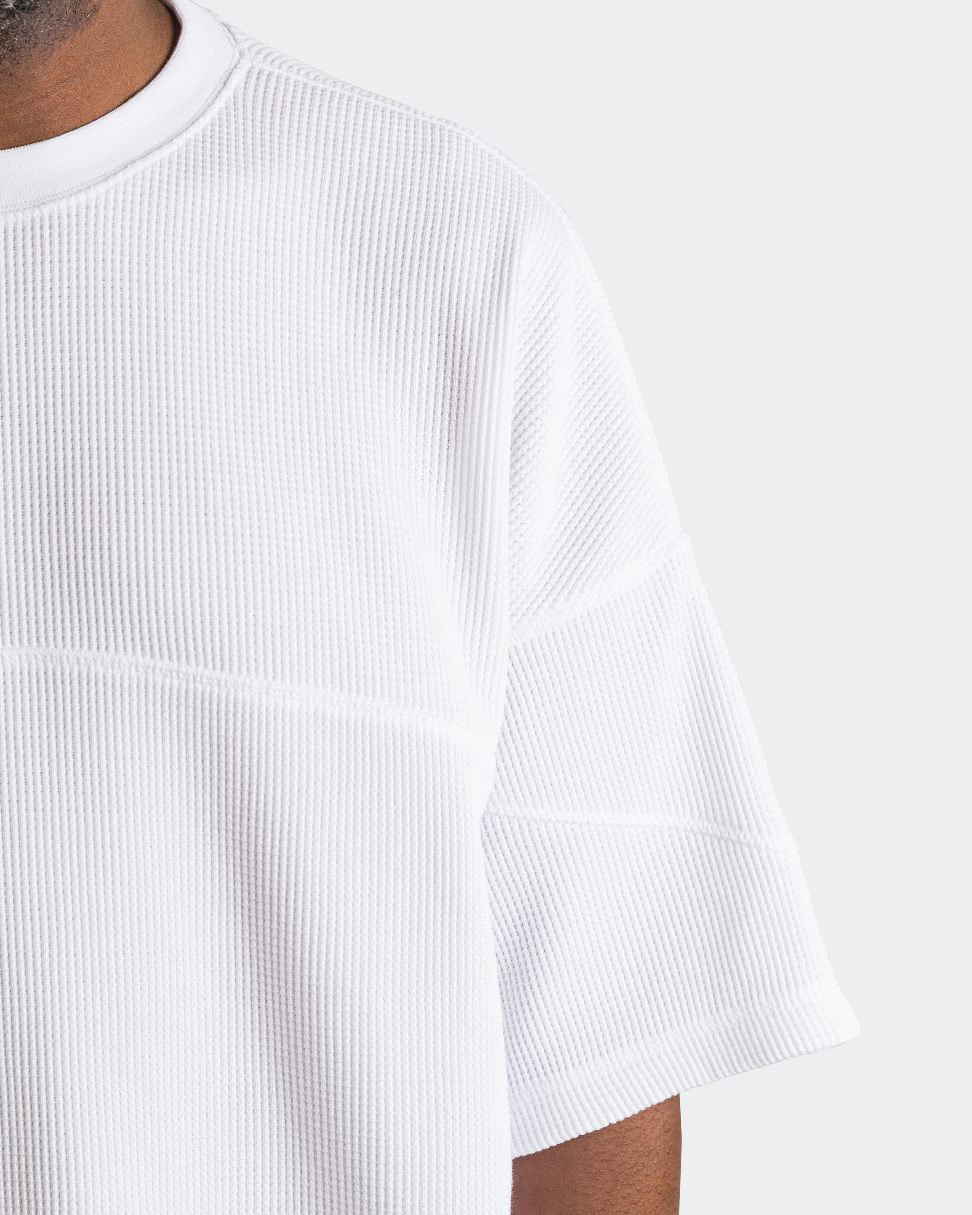 LA Cienega SS Sports Tee - Off White Universal Silhouette petite size