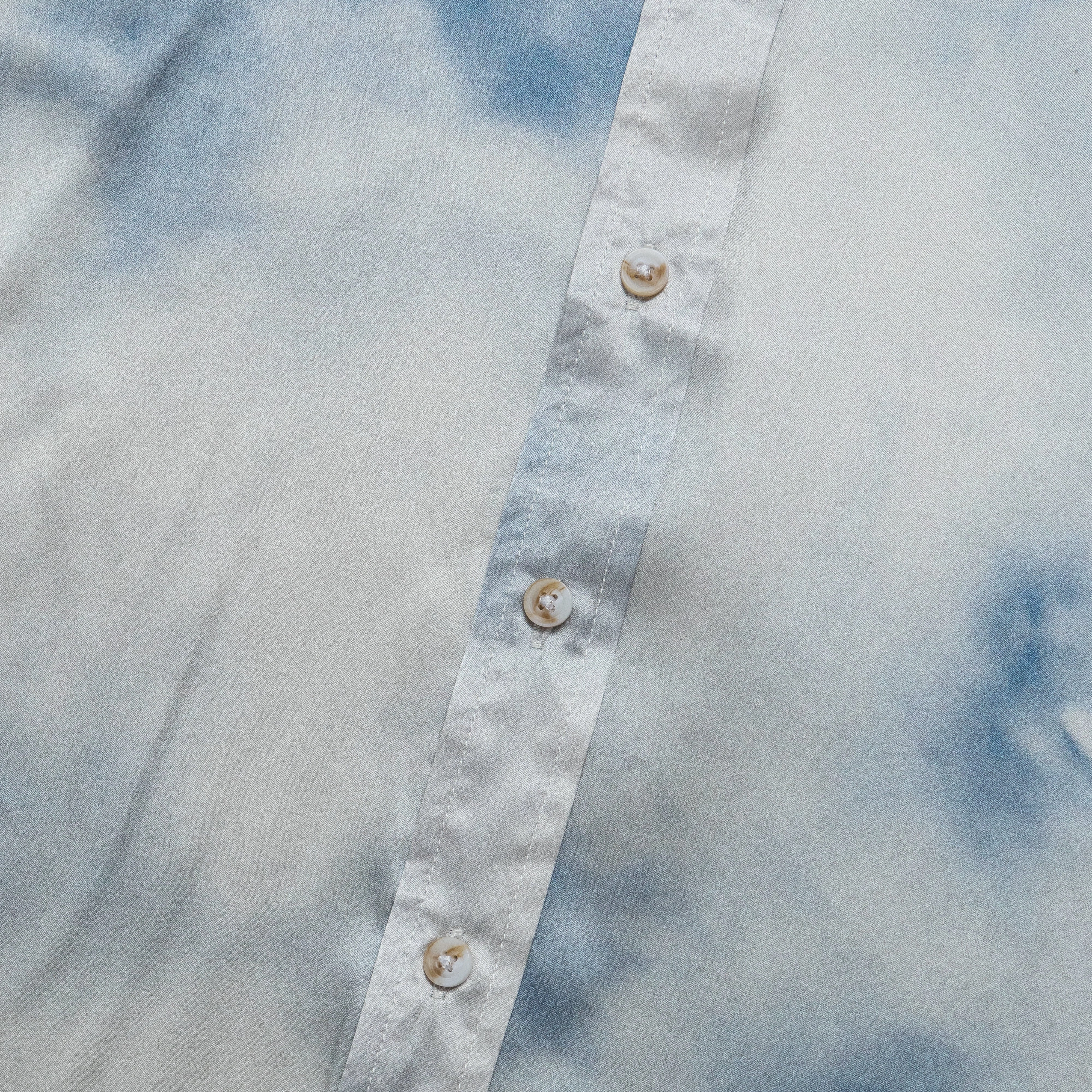 Cloud Silk Shirt - Ivory/Blue Versatile Design