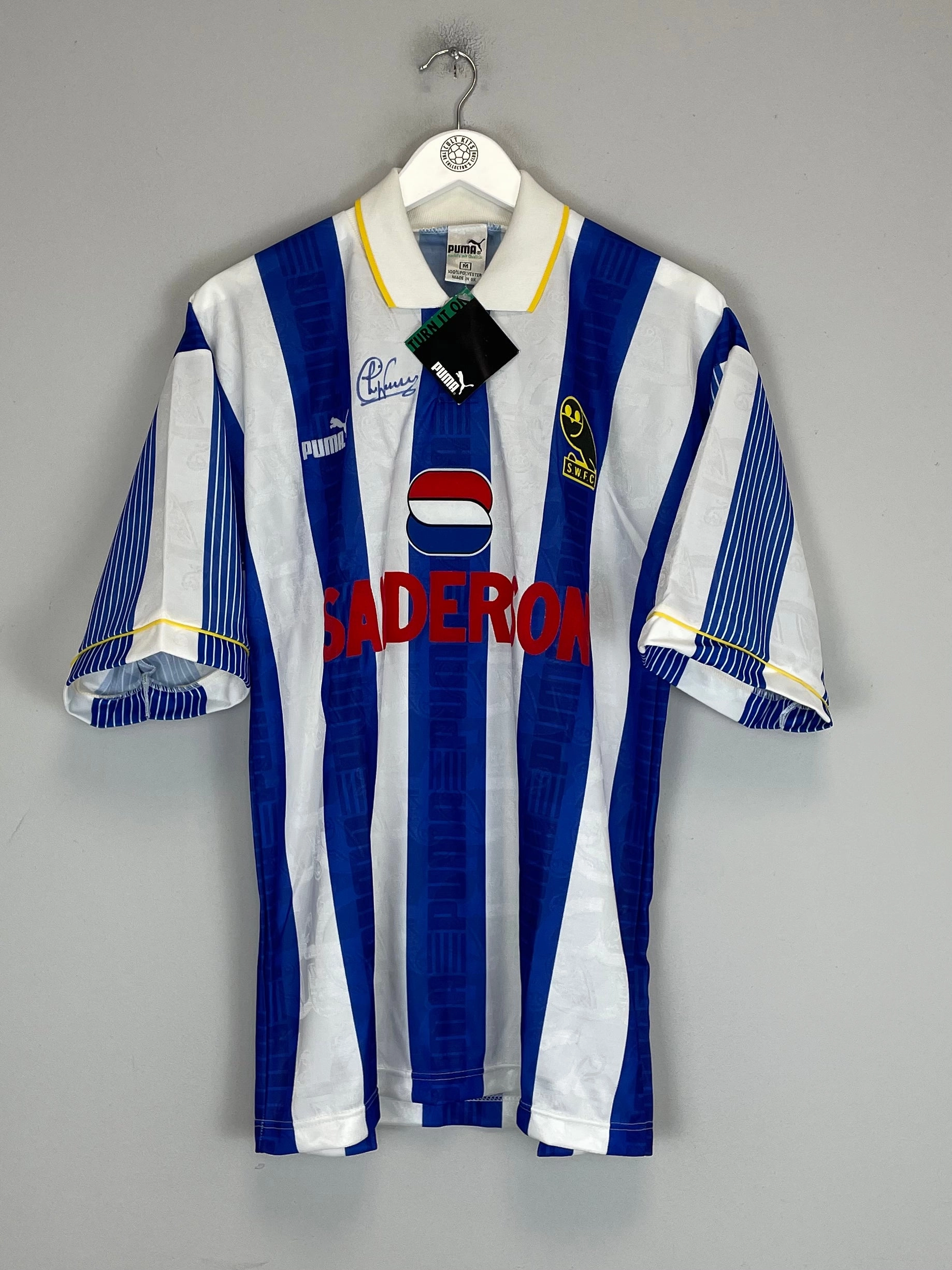 1993/95 SHEFFIELD WEDNESDAY *SIGNED* BNWT HOME SHIRT (M) PUMA Mesh Paneling Reflective Detail