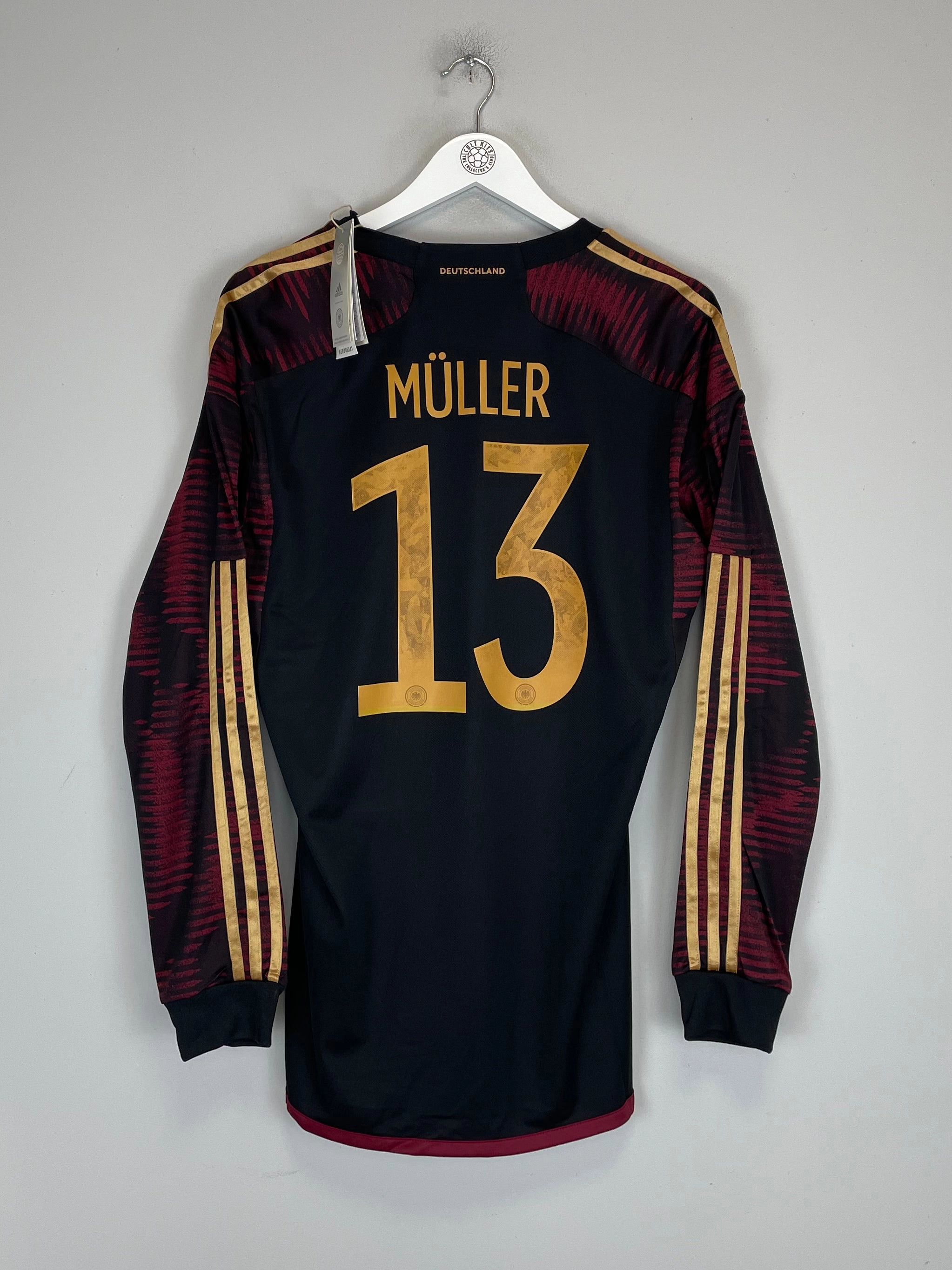 2022/23 GERMANY MULLER #13 *BNWT* L/S AWAY SHIRT (L) ADIDAS Temperature Regulating Fiber warm weather